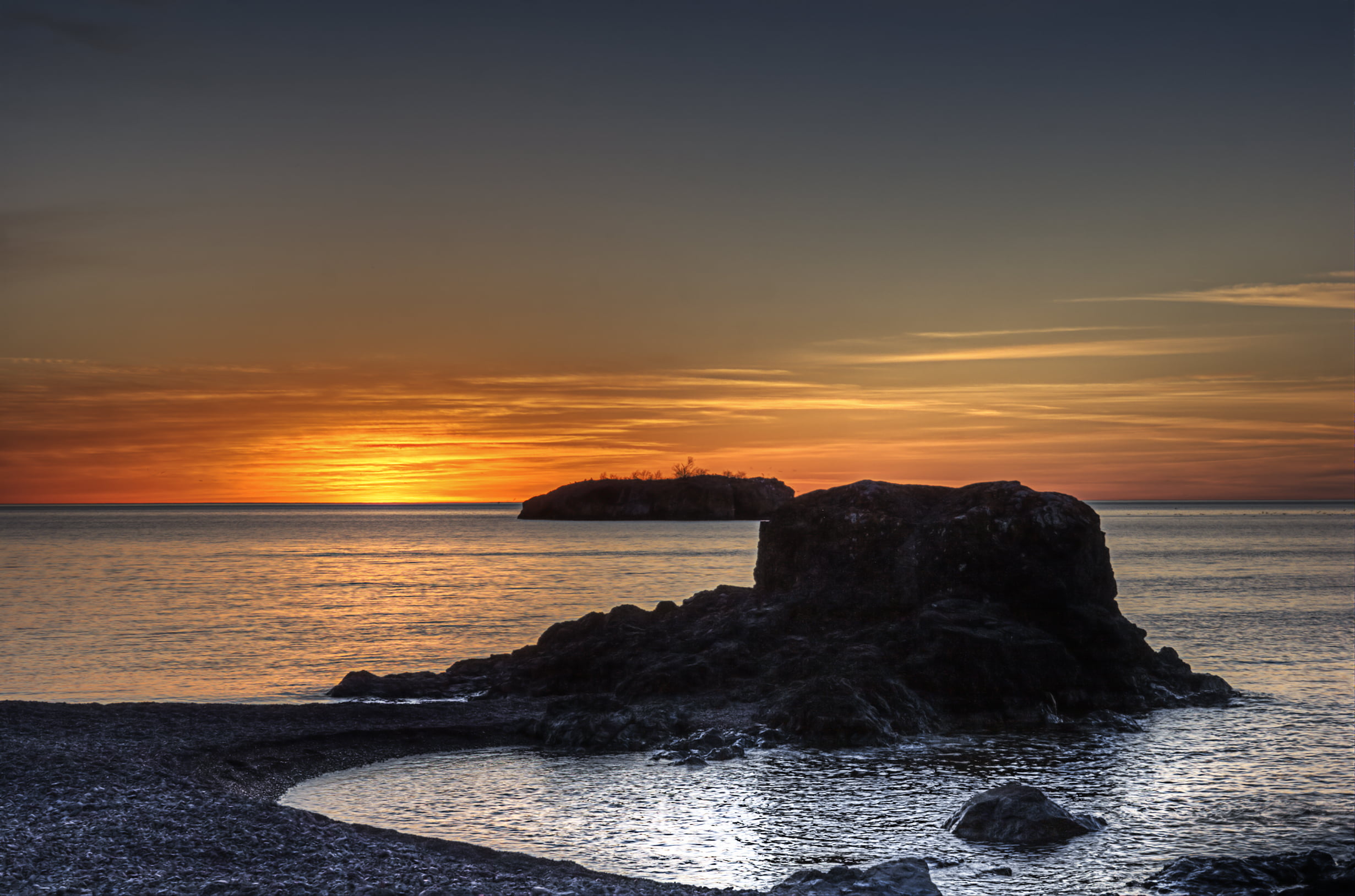 calm, scenics, silver bay, landscape, coastline, formation, rock - Object, 1080P, light, bluish, nature, sunset, minnesota, Sunrise, sea, Stones, body, HD Wallpaper