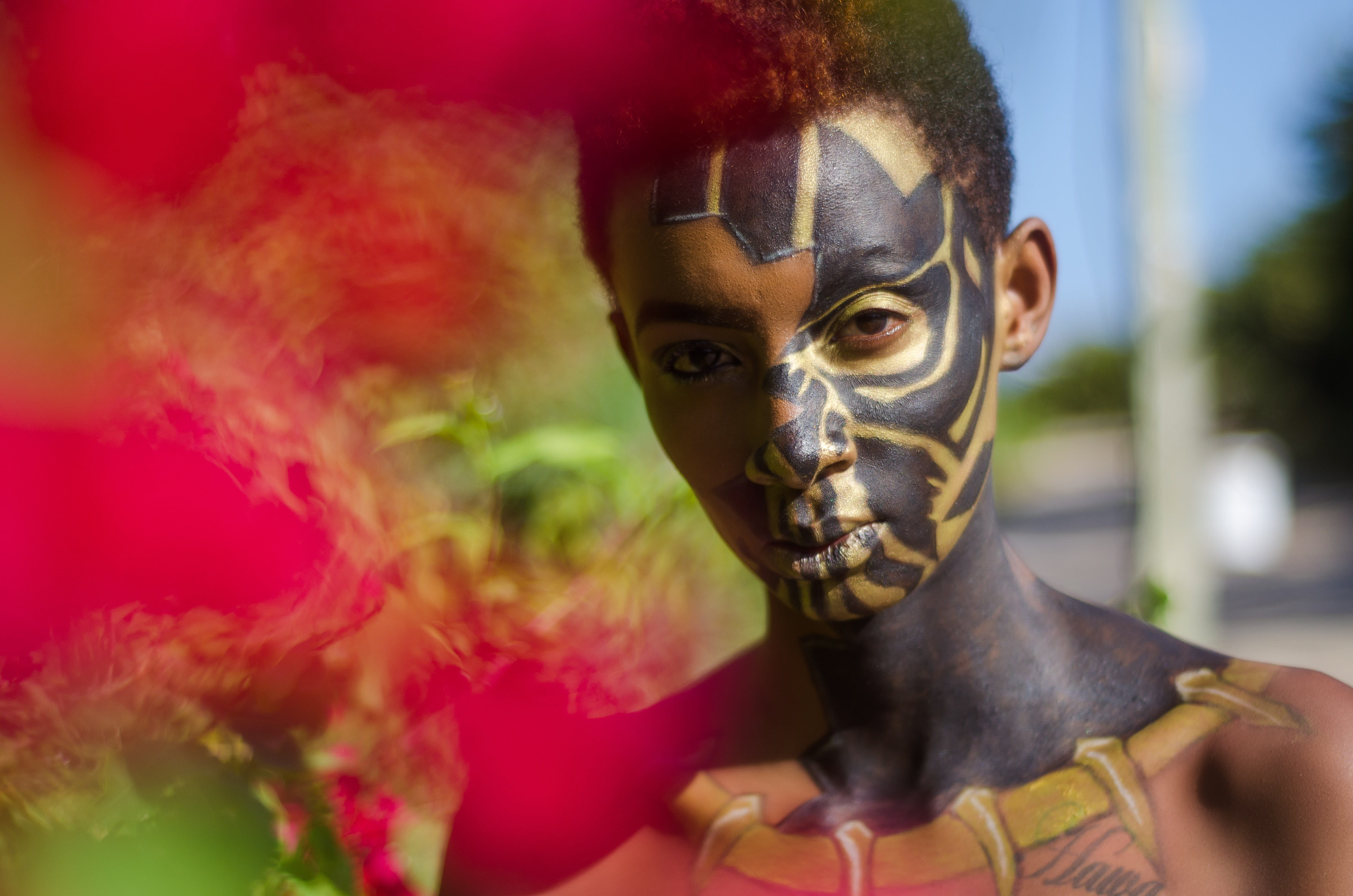 adult, selective, front view, face art, focus, body paint, man, 4K, headshot, focus on foreground, day, teenager, men, guy, human body part, human face, HD Wallpaper