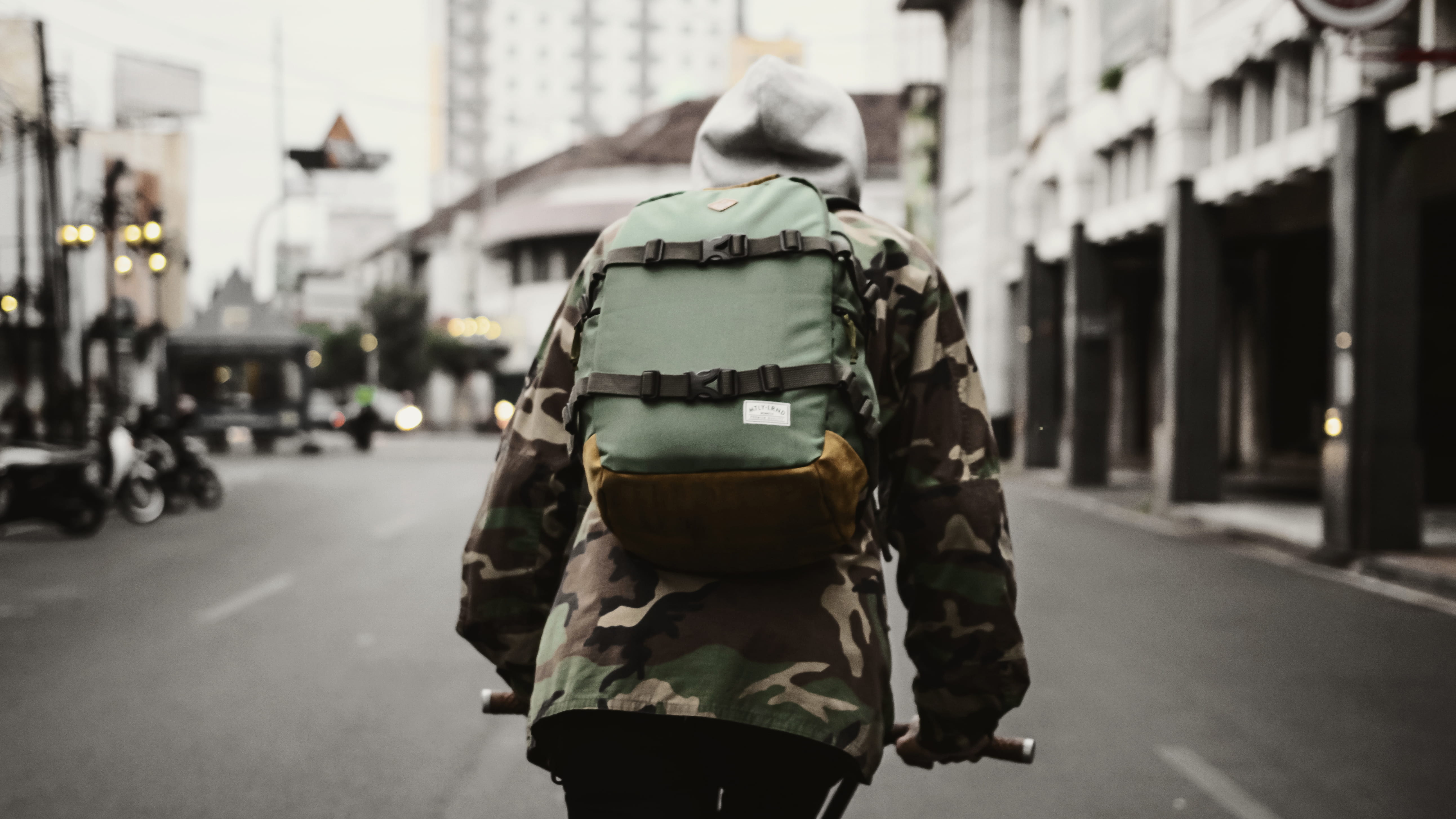 bike, mood, transportation, day, uniform, follow, photography, person, city, go, backpack, urban-folk, daytime, focus on foreground, government, bicycle, HD Wallpaper