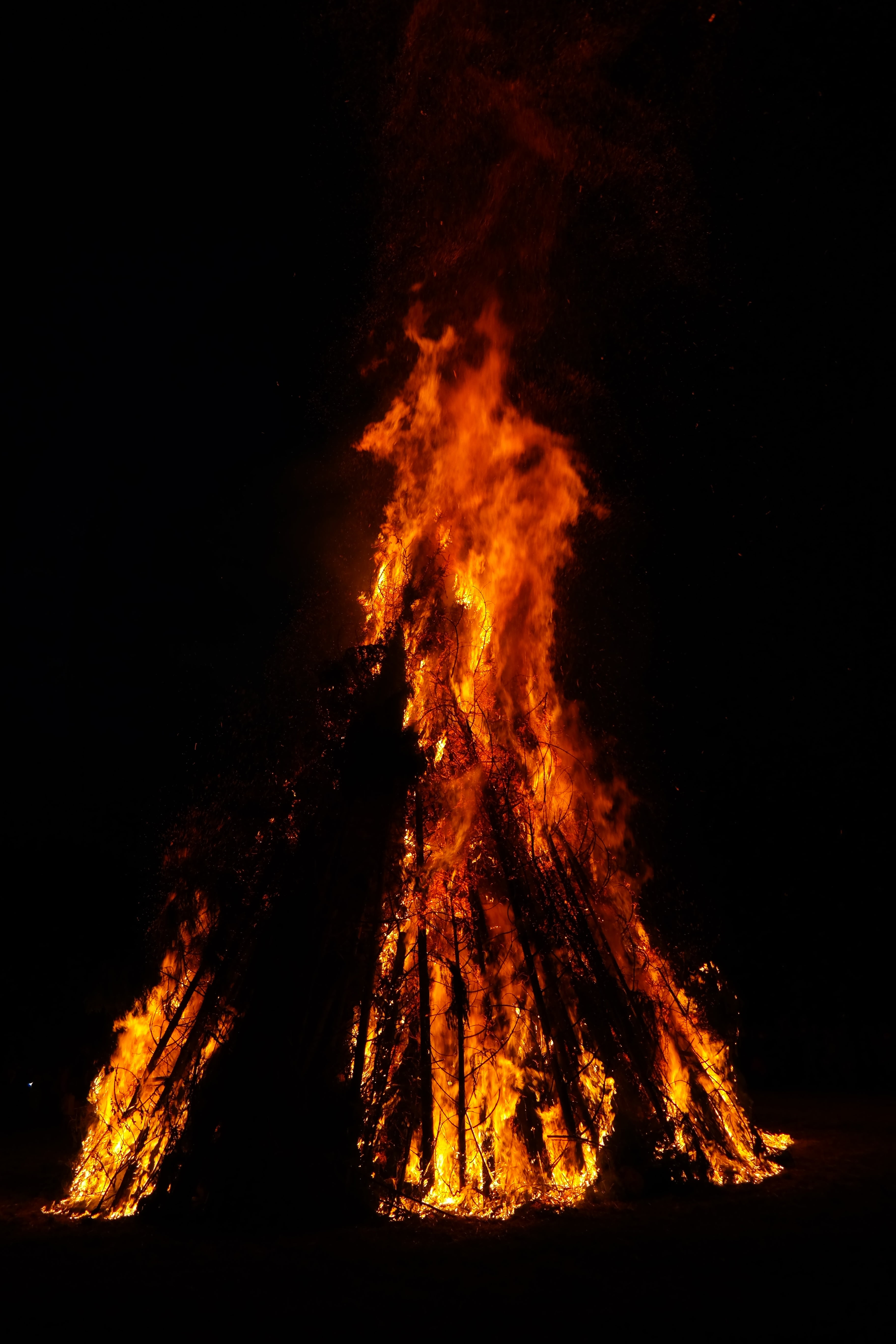 flame, burn, night of san juan, burning, popular belief, festival, witches saddle, bonfire, symbolism, midsummer, orange color, spice fire, no people, black background, Phone HD Wallpaper