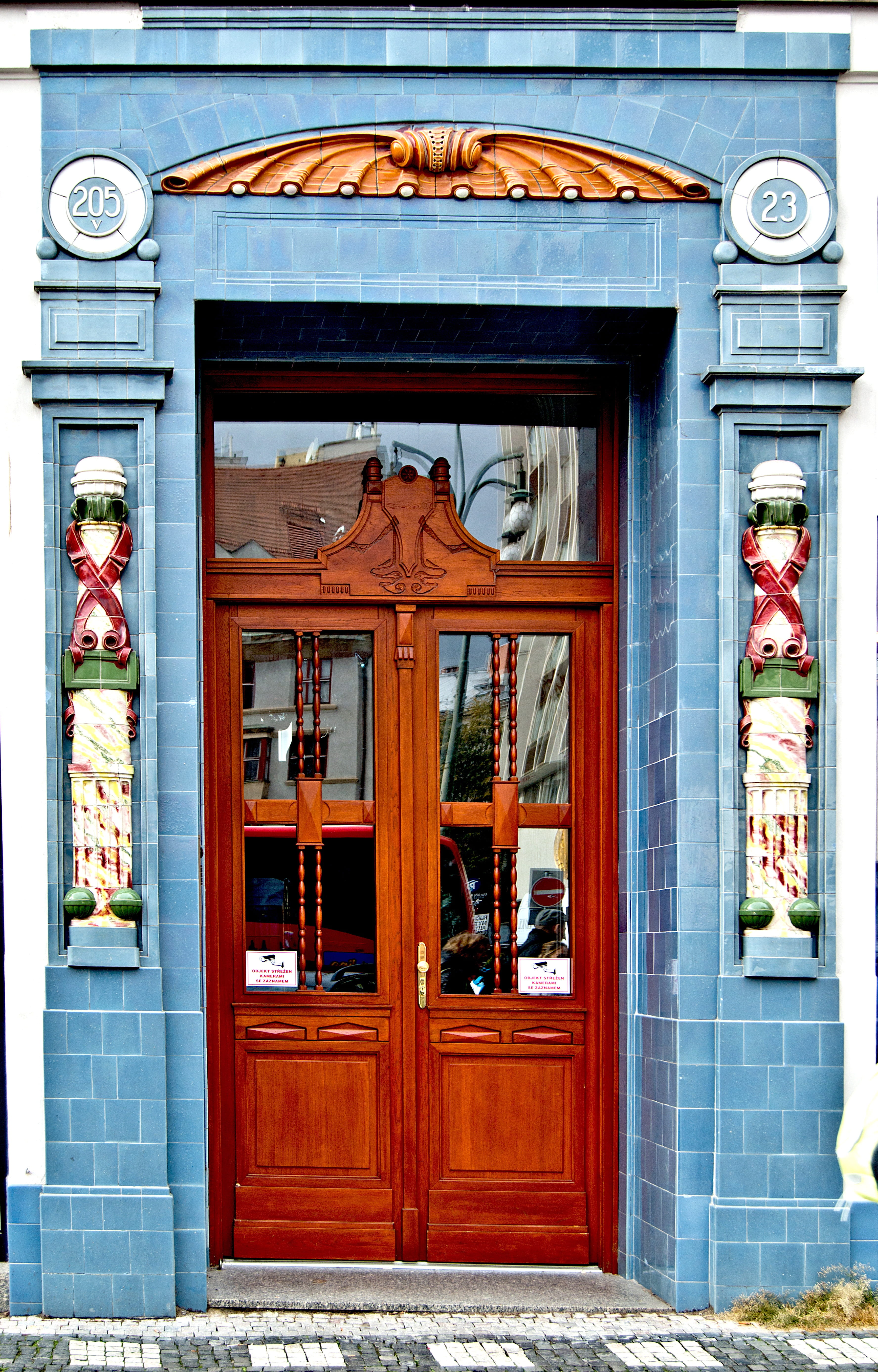 a stylized, building exterior, day, glass - material, oak, blue, the front of the building, store, history, prague, house, street, closed, building, transparent, Phone HD Wallpaper