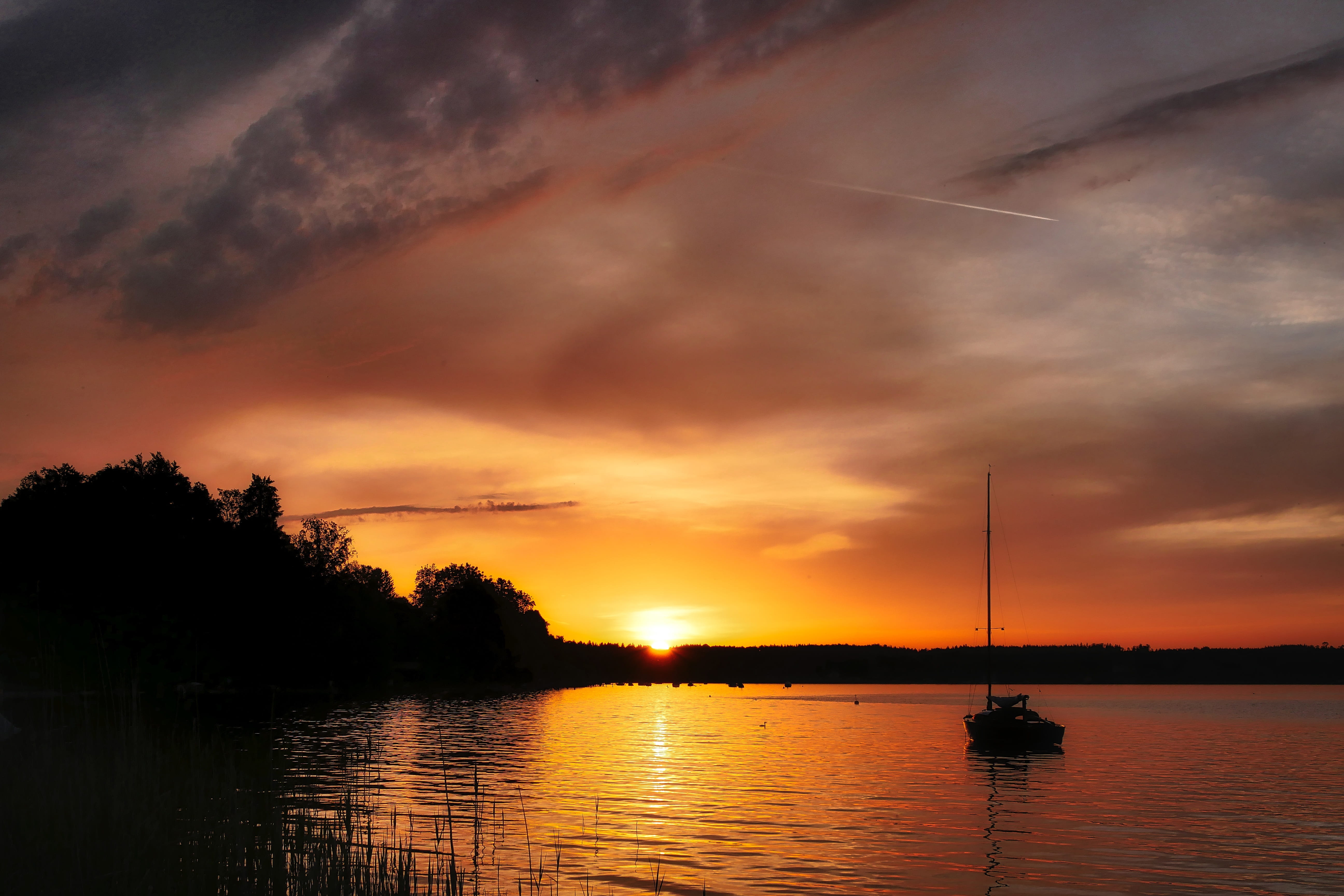 warm, orange color, beauty in nature, summer, sun, atmospheric, water, beautiful, reflection, clouds, romance, no people, 5K, outdoors, bavaria, scenics - nature, HD Wallpaper