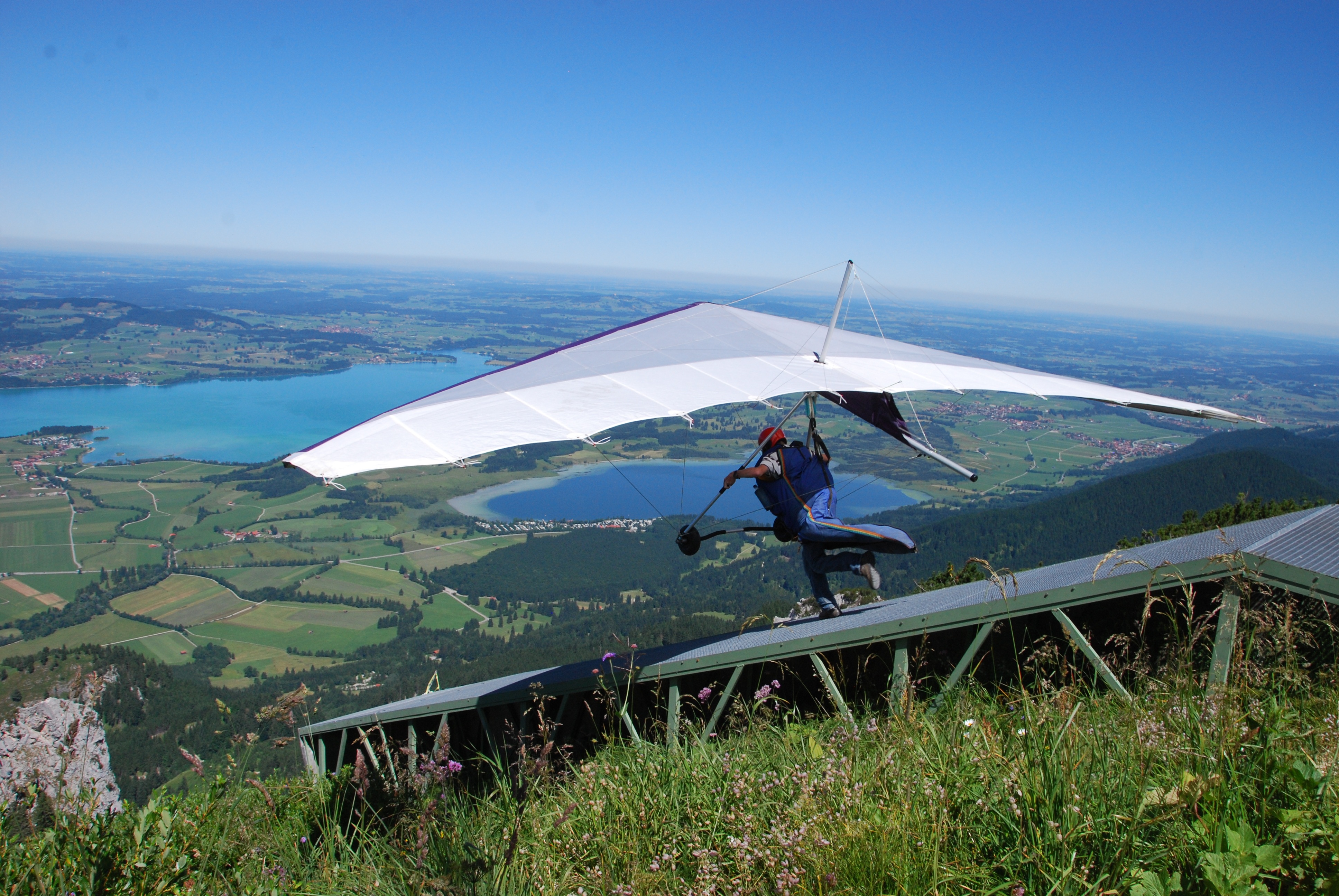 bavaria, mountain, space, 4K, non-urban scene, environment, blue, hang glider, lifestyles, day, outdoors, beauty in nature, real people, scenics - nature, HD Wallpaper
