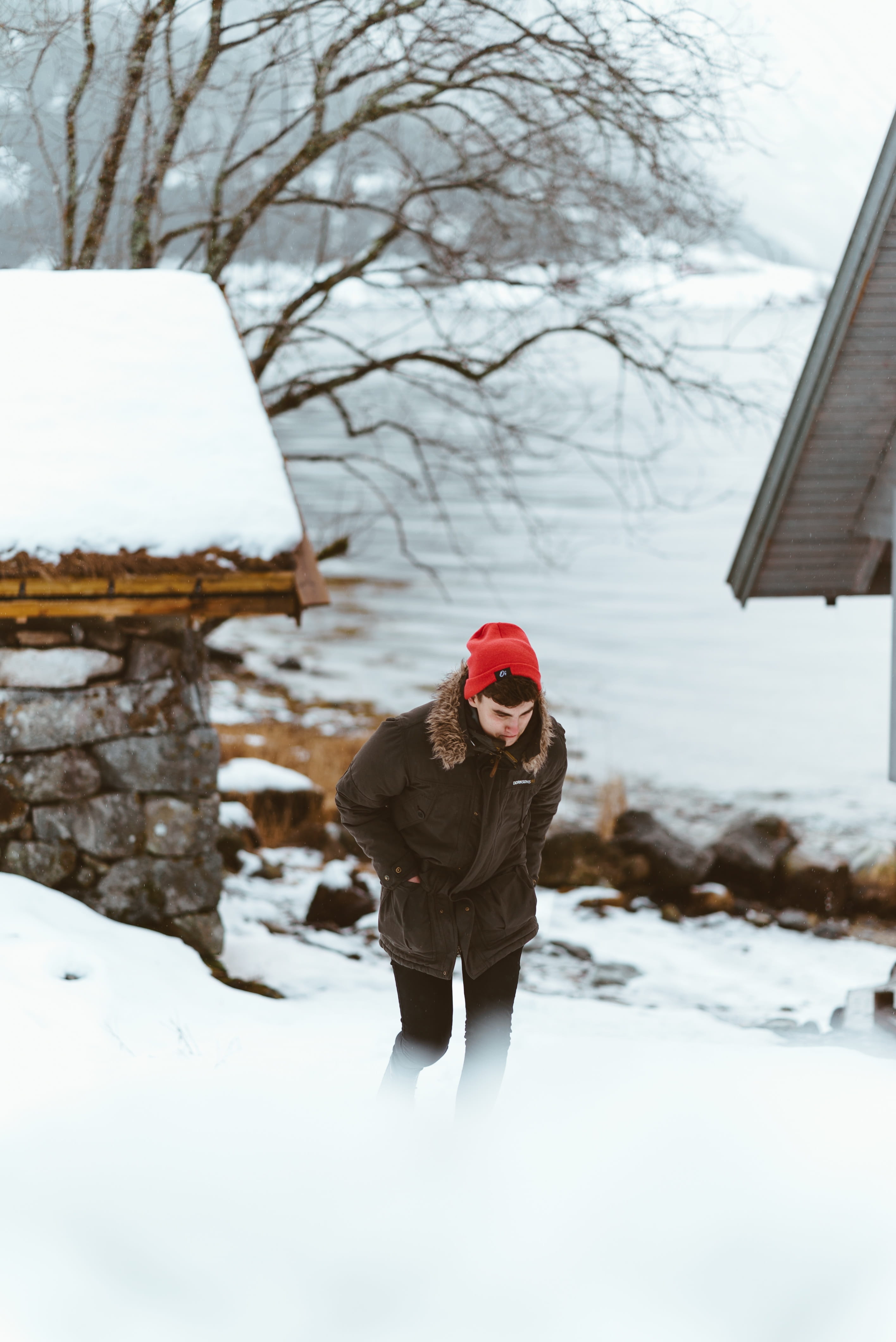 4K, knit cap, walking, architecture, built structure, leisure activity, warm clothing, extreme weather, fur, one Person, season, cold - Temperature, cap, Phone HD Wallpaper
