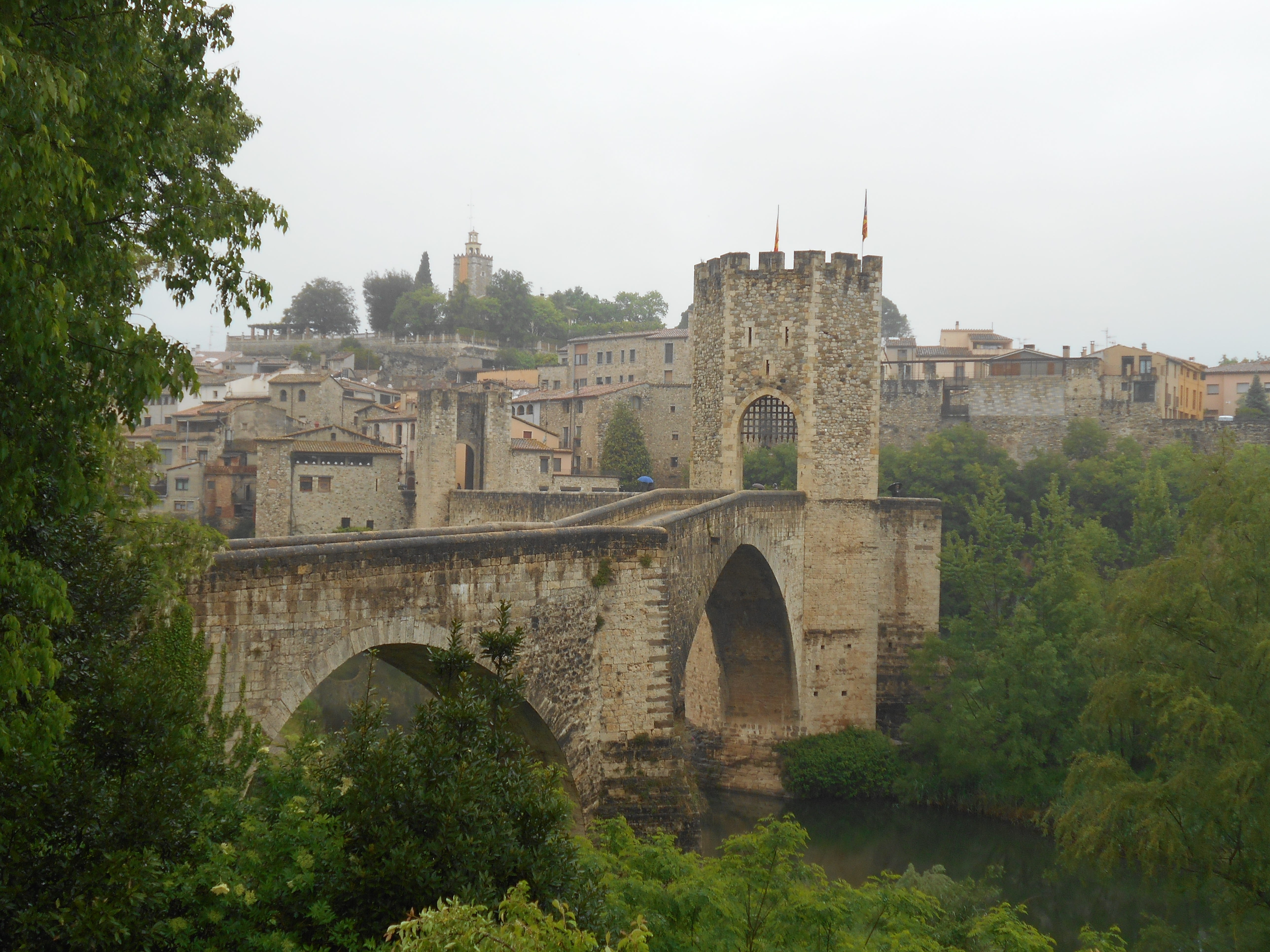 day, no people, besalu, water, arch, the past, castle, bridge - man made structure, architecture, history, trees, clear sky, travel destinations, sky, arch bridge, HD Wallpaper