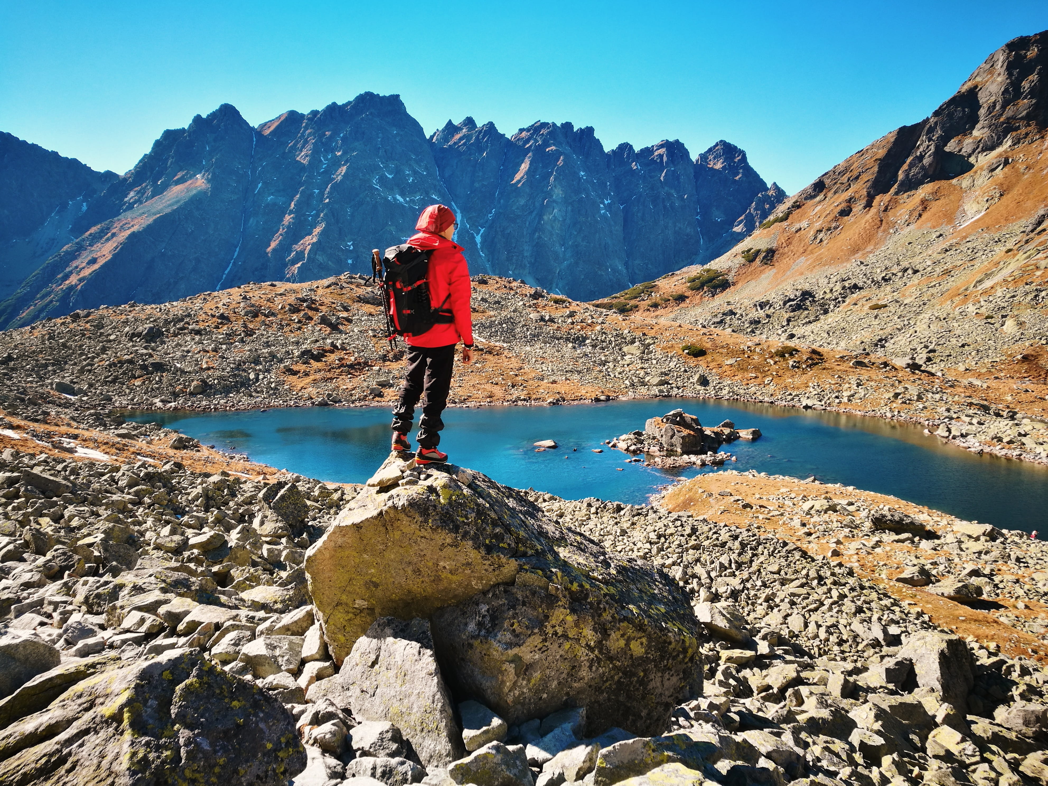 zabie plesa, hiking, ground, peak, one person, man, non-urban scene, rysy, full length, beauty in nature, solid, mountain, nature, rock - object, person, HD Wallpaper