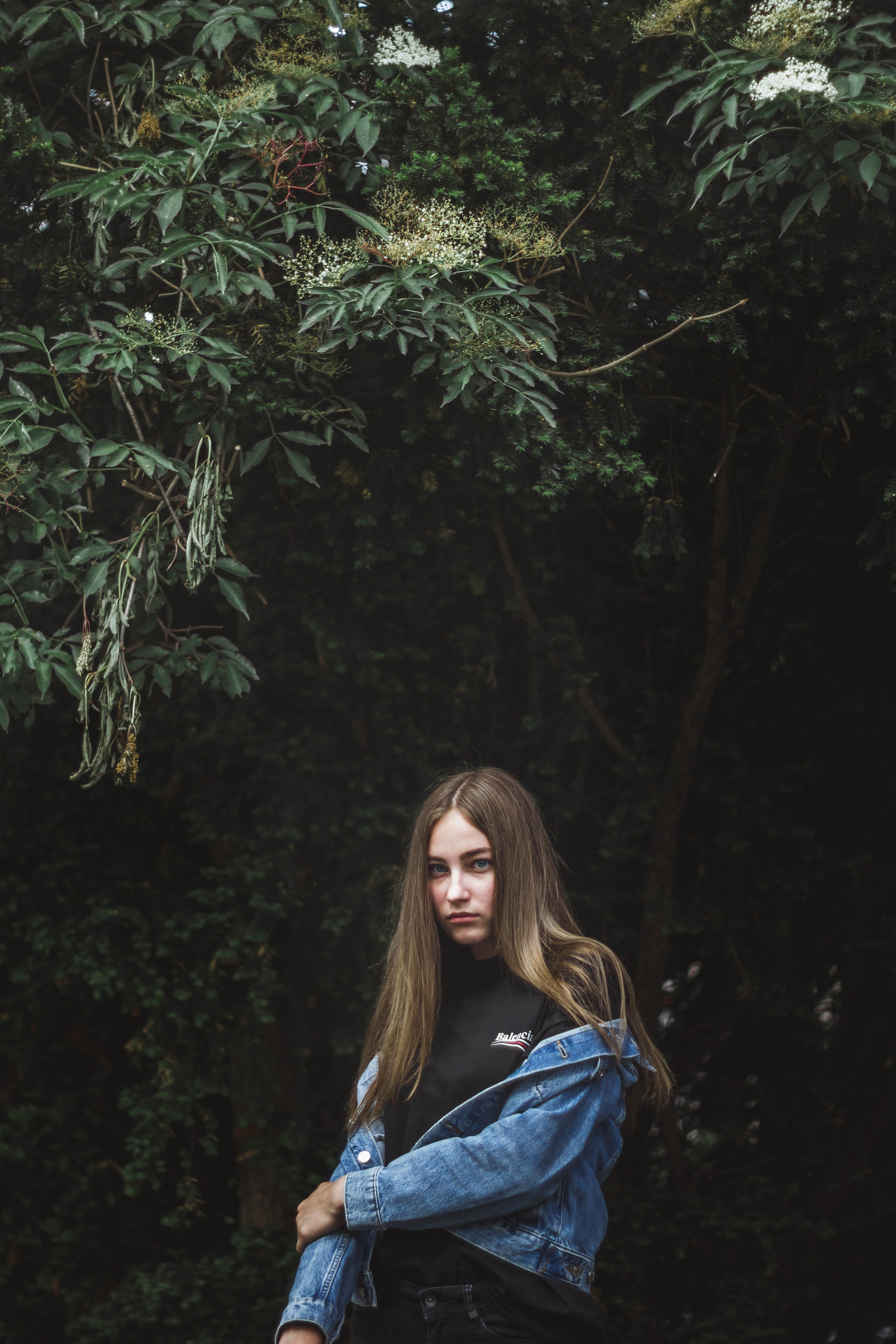 evening dress, land, one person, brown hair, czech republic, moody, girl, ceske budejovice, nature, robe, real people, lifestyles, contemplation, teenager, Phone HD Wallpaper