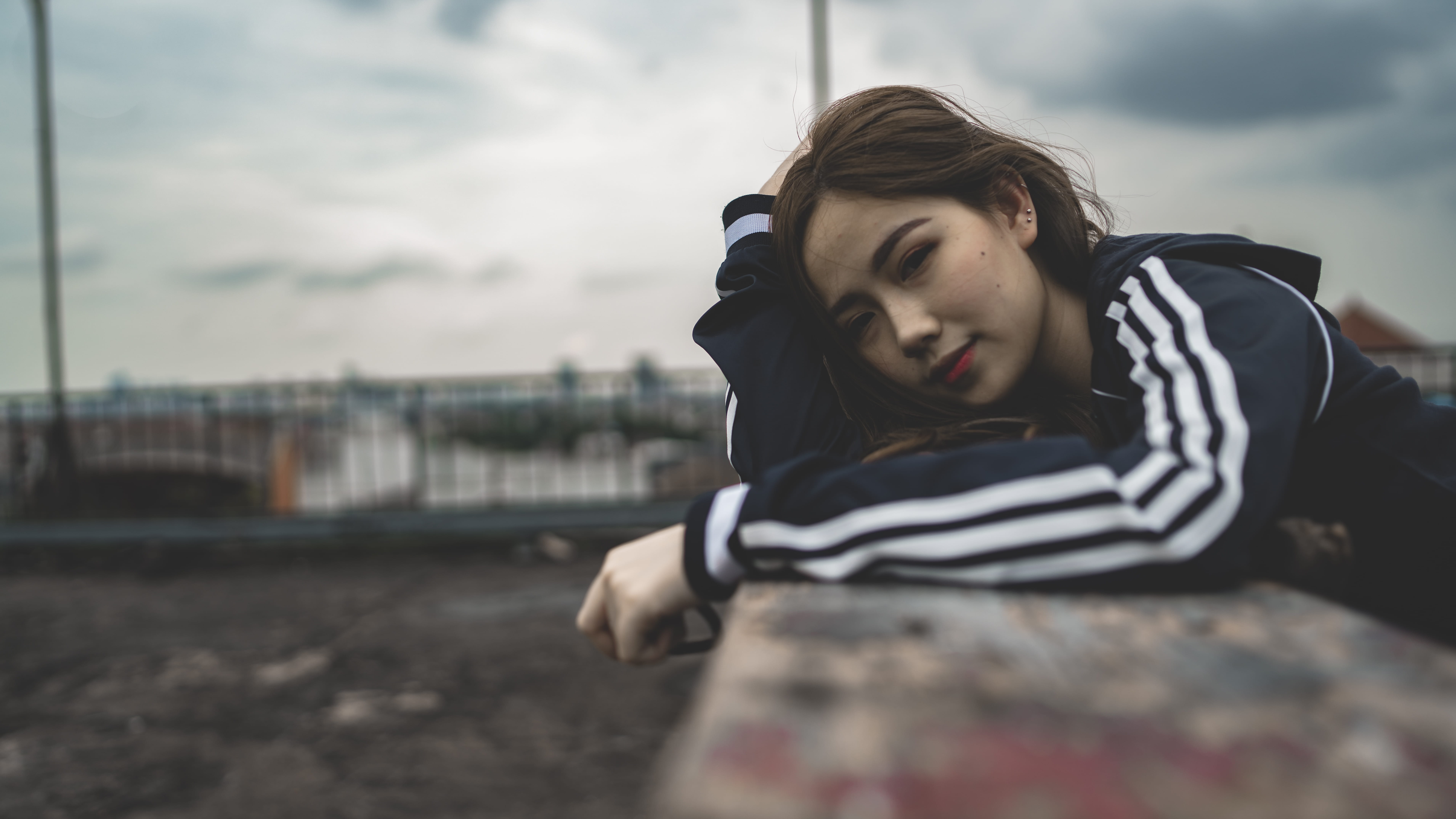 leisure activity, 5K, young women, photography, sky, woman, day, nature, front view, apparel, clothing, teenager, hair, contemplation, one person, girl, HD Wallpaper