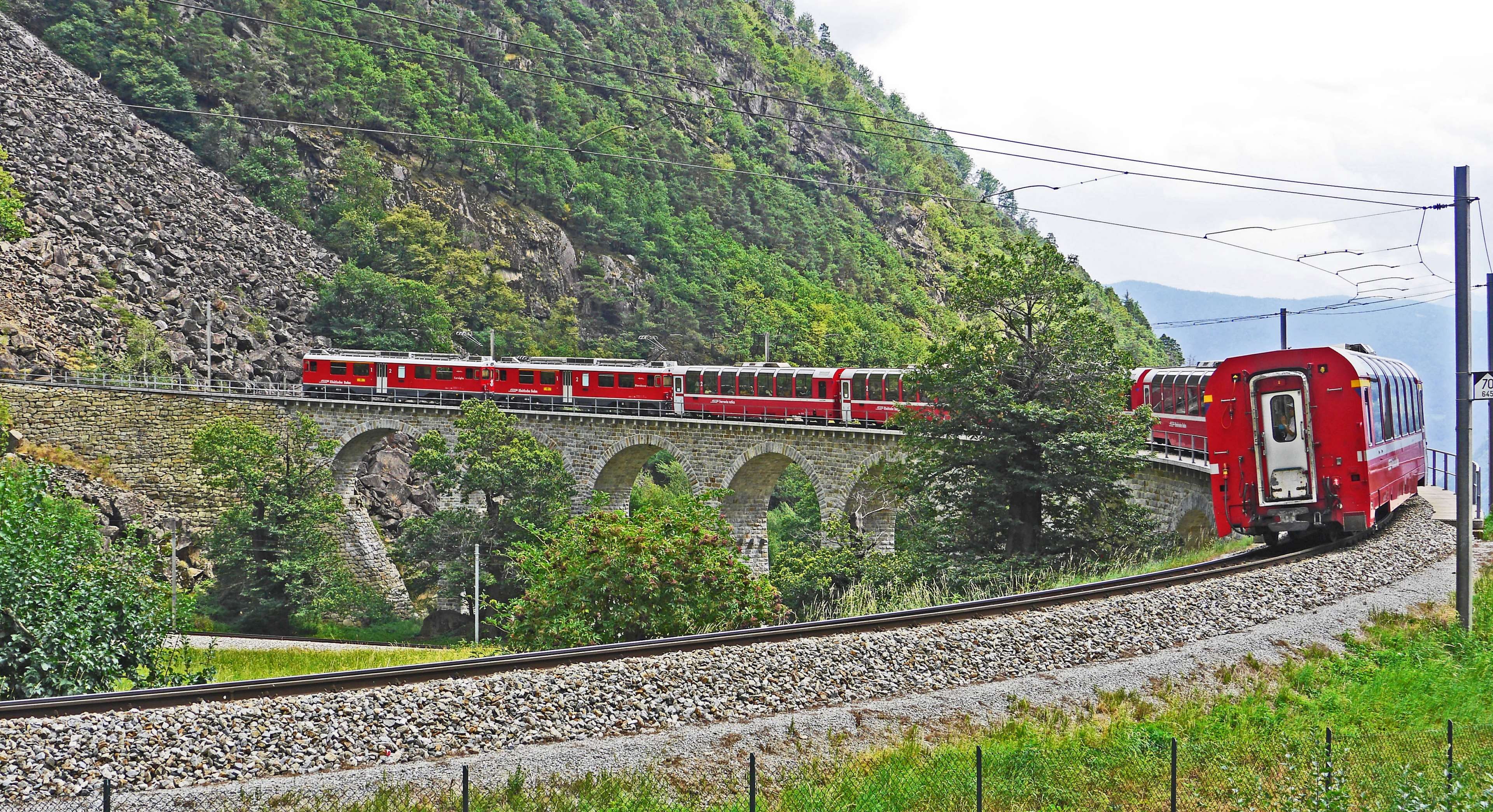 tree, day, 4K, nature, plant, rocks, no people, public transportation, red, on the move, mountain, train, land vehicle, gravel, rail transportation, rocky, HD Wallpaper
