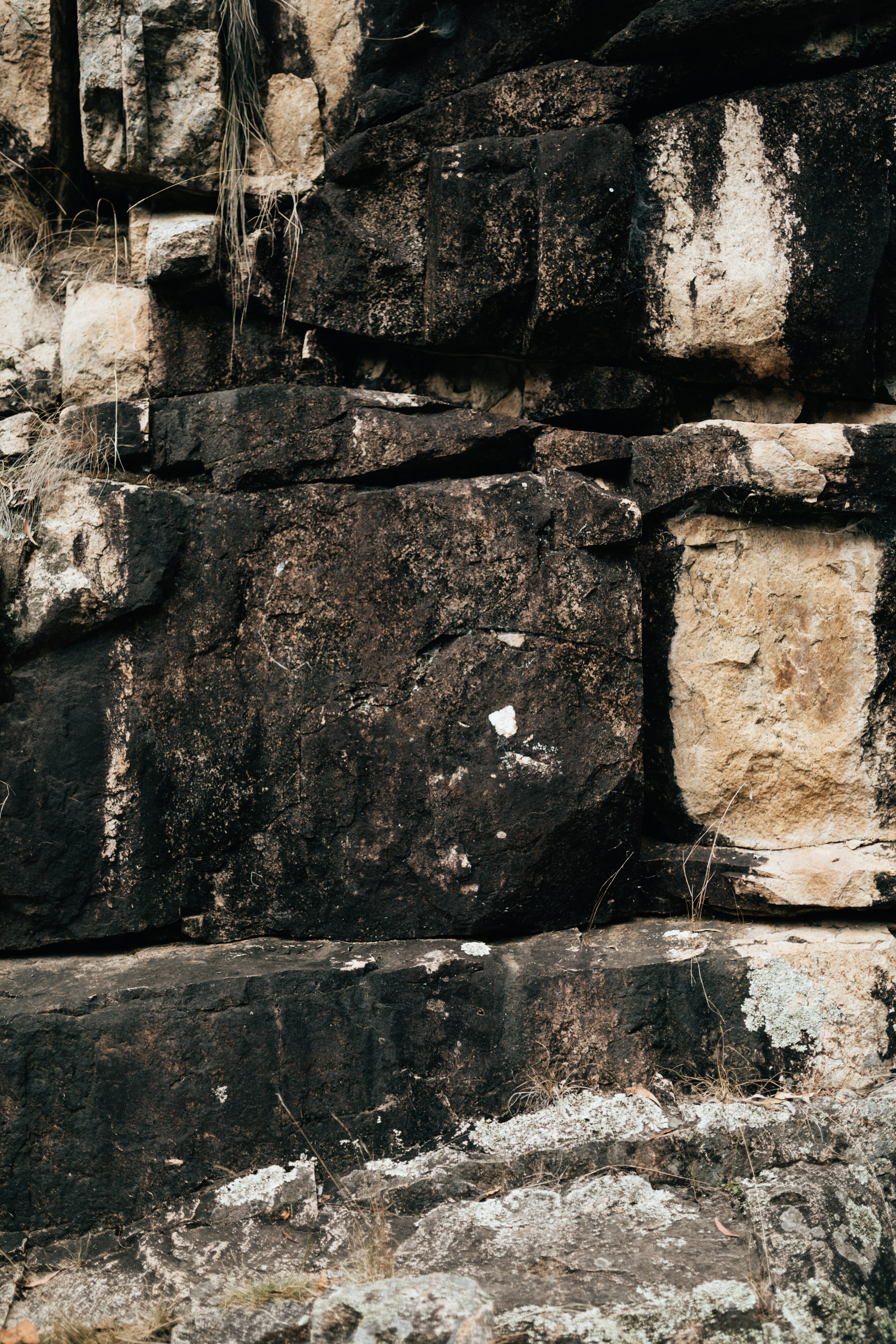 old, wall, white stone, solid, rough, textured, nature, nature photo, landscape, weathered, no people, close-up, canon, canon 5d mark 3, stained rocks, Phone HD Wallpaper