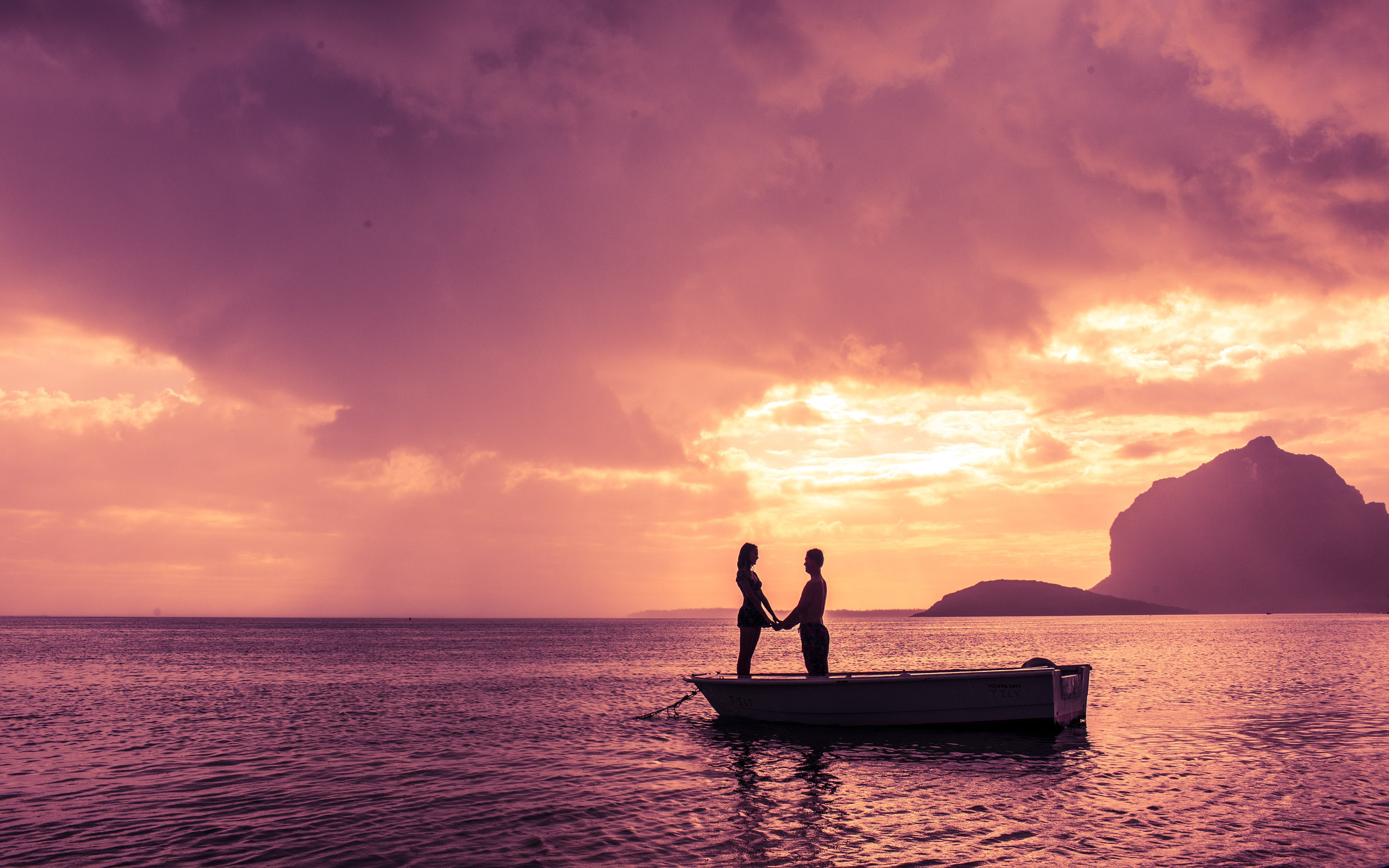 people, trip, beauty in nature, tranquil scene, boat, romantic, silhouette, sunset, couple, beach, tranquility, horizon over water, scenics - nature, nautical vessel, HD Wallpaper