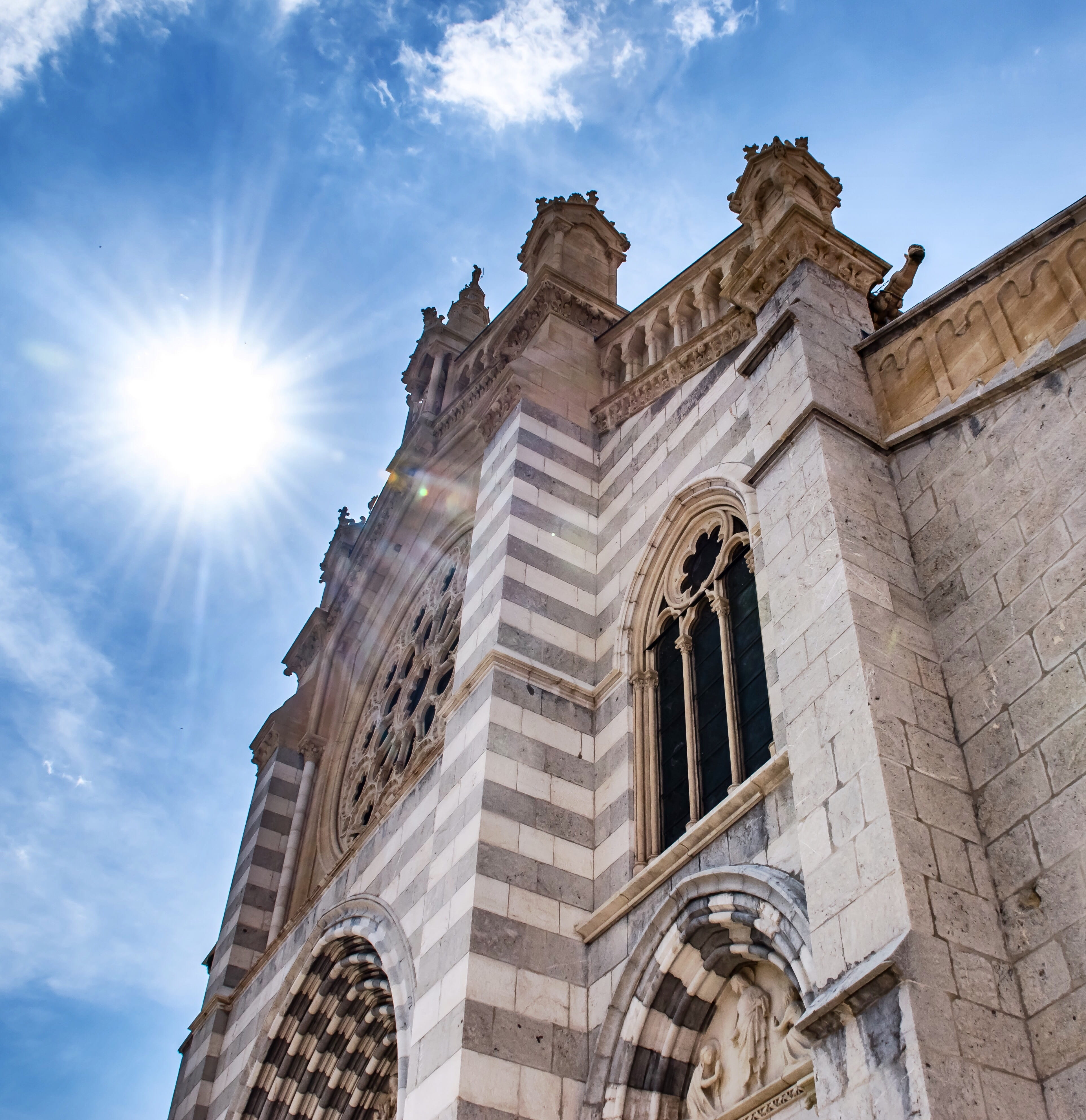 sun, history, sunshine, ornate, old world, bright, day, the past, white light, alpes-de-haute-provence, belief, eglise, france, 4K, cloud - sky, blue sky, Phone HD Wallpaper