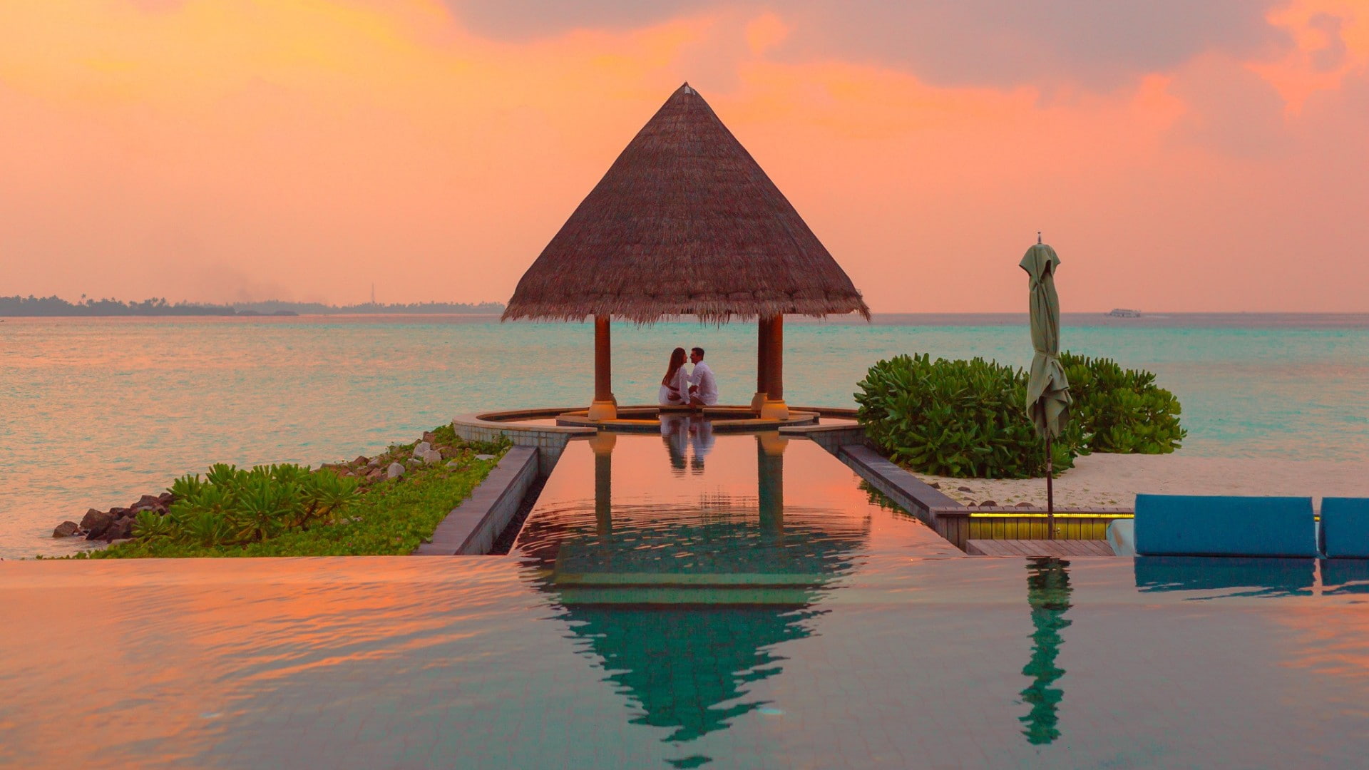 vacation, 1080P, sea, couple, relationship, romance, love, intimate relationship, HD Wallpaper