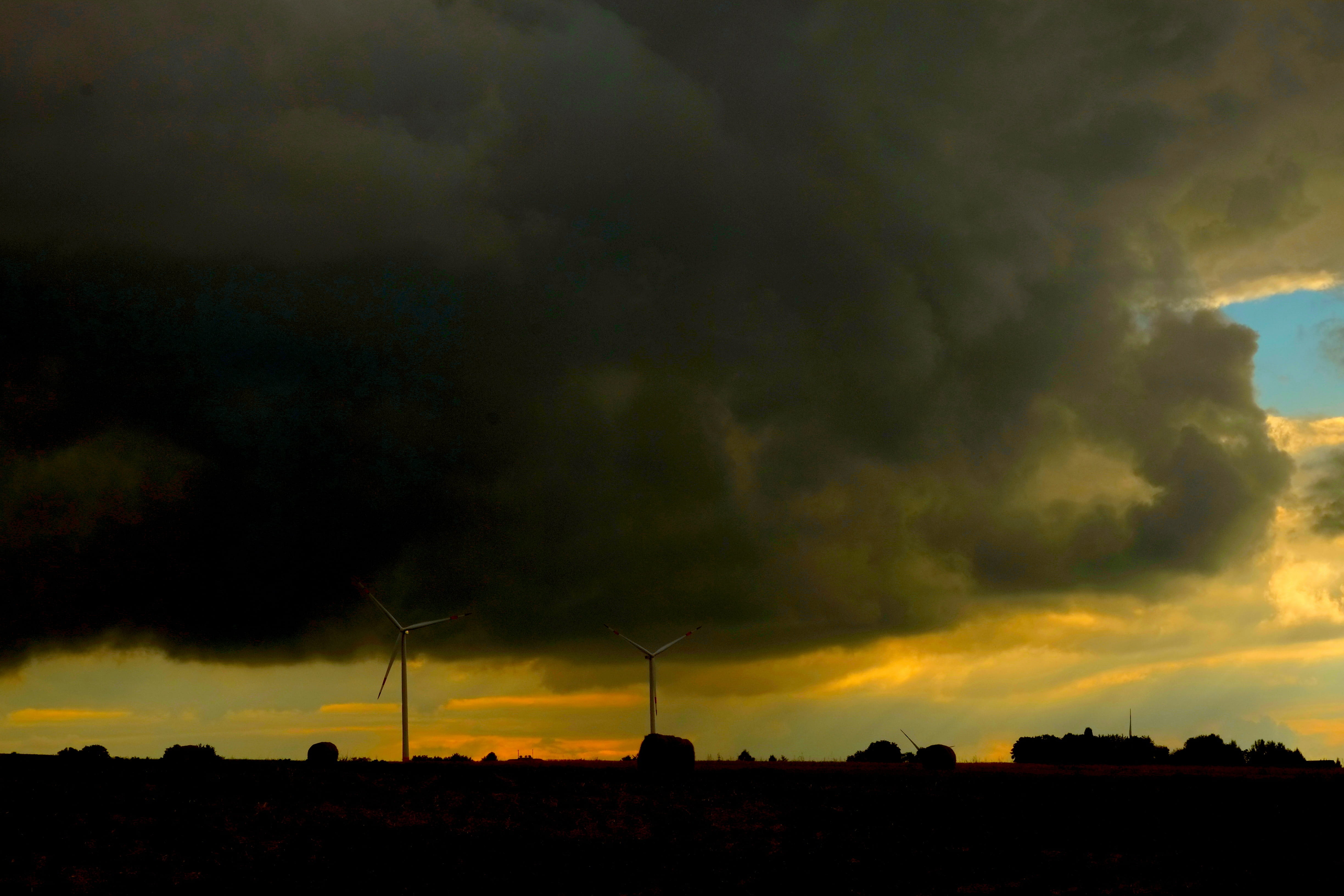 scenics - nature, background, thunderstorm, sustainable resources, sky, lichtspiel, wind turbine, cloud - sky, dark, storm, lighting, rain clouds, black clouds, HD Wallpaper