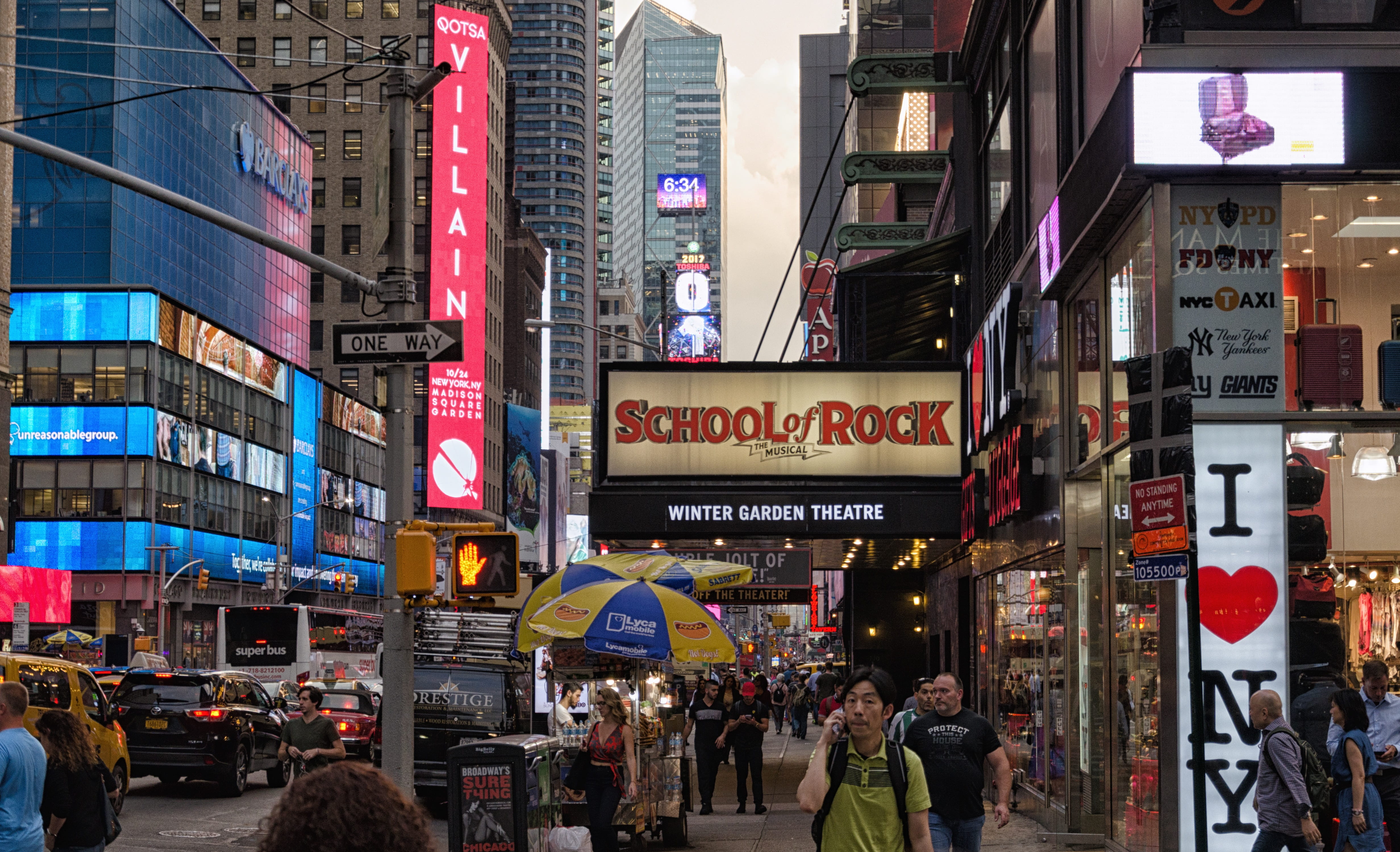 illuminated, traffic, city life, architecture, travel destinations, road, billboard, modern, thread, new york city, america, people collection, broadway, HD Wallpaper