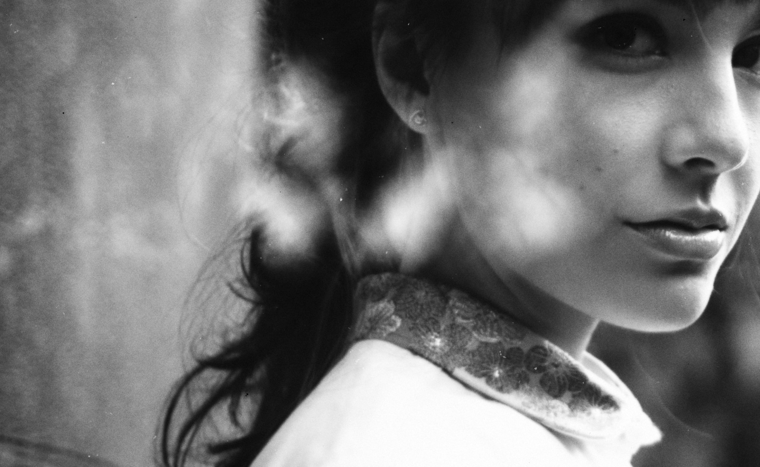 That, contemplation, Girl, depression - sadness, human face, Woman, adult, emotion, White, 2K, human body part, one person, females, Looking, Smile, Black, HD Wallpaper