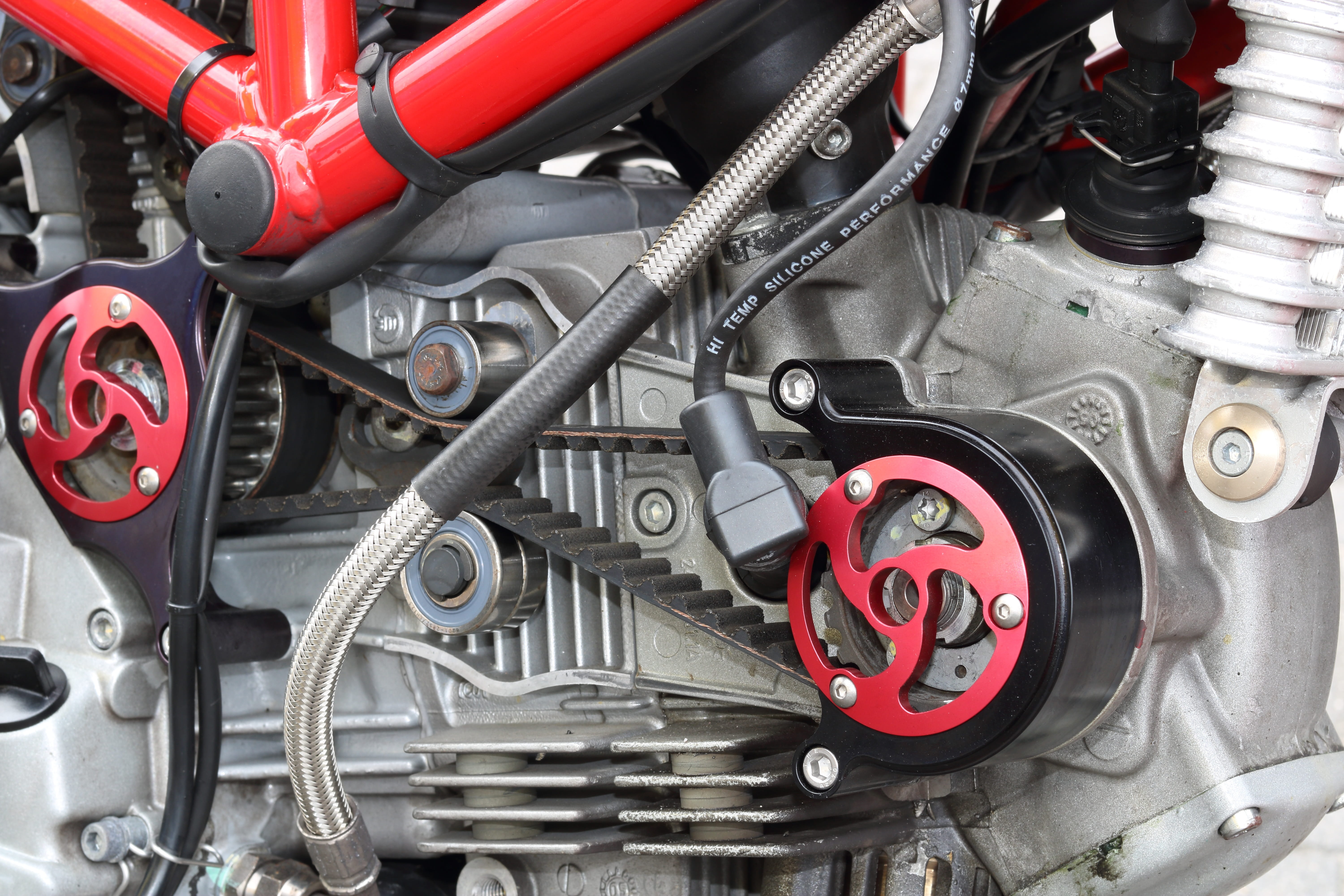 connection, 5K, land vehicle, engine, transportation, clutch, technology, no people, machine part, bike, distribution, monster, day, motorcycle, close-up, HD Wallpaper