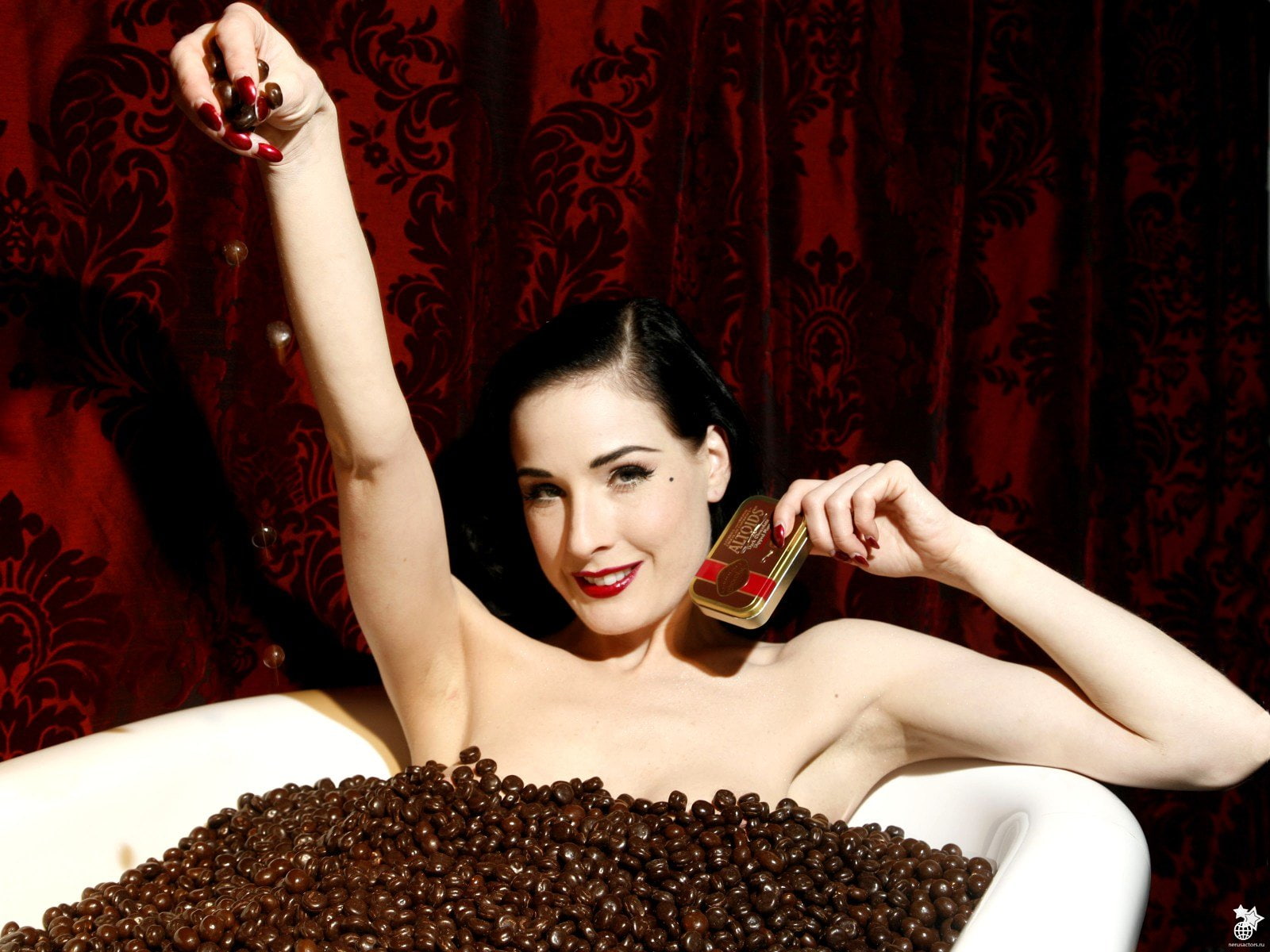 costume, actress, women, model, dita, females, babes, designer, dancer, 720P, burlesque, sexy, von, glam, teese, HD Wallpaper