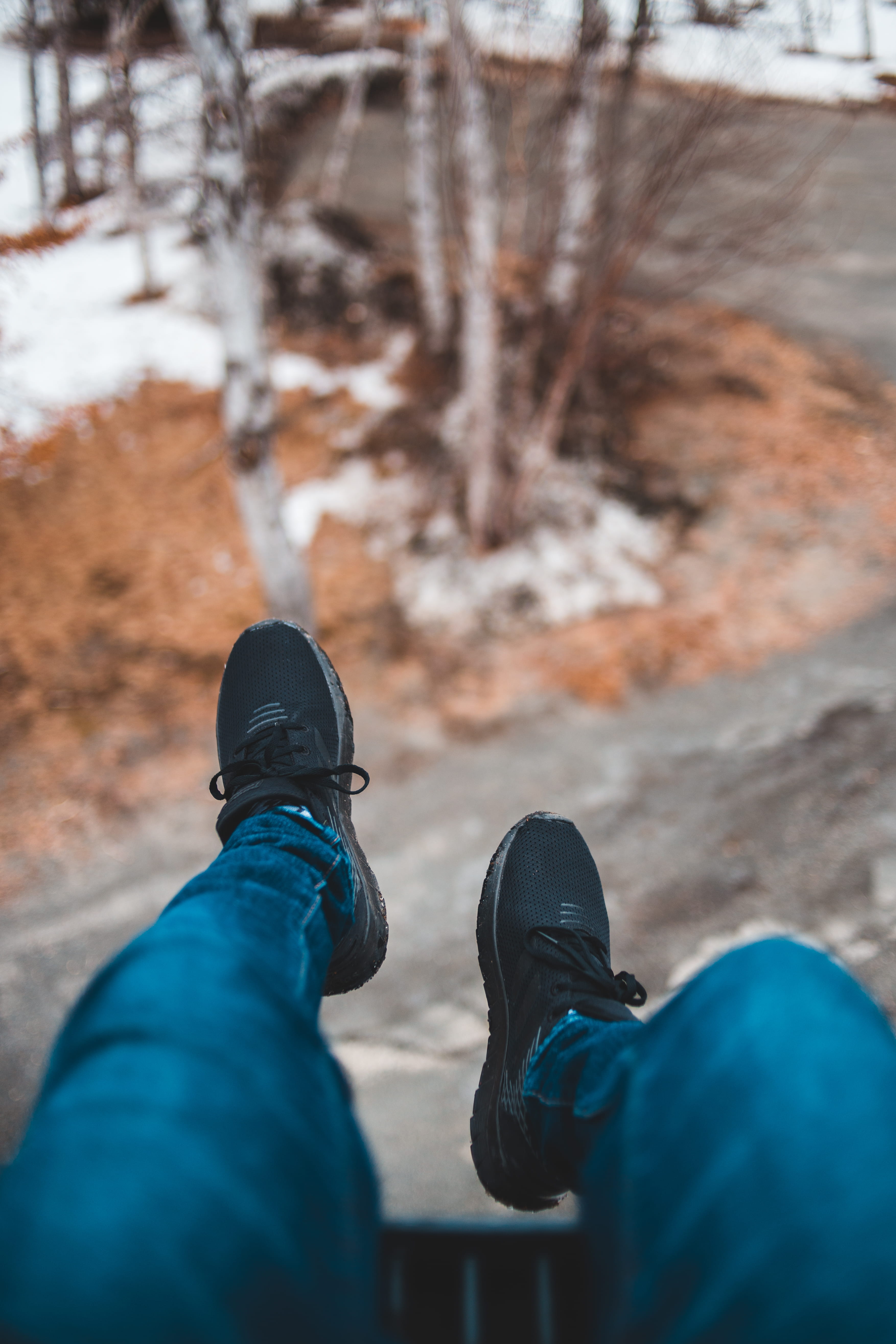 body part, long sleeve, personal perspective, wearing, clothing, ankle, low section, black, leisure activity, human, outdoors, running shoe, warm clothing, Phone HD Wallpaper