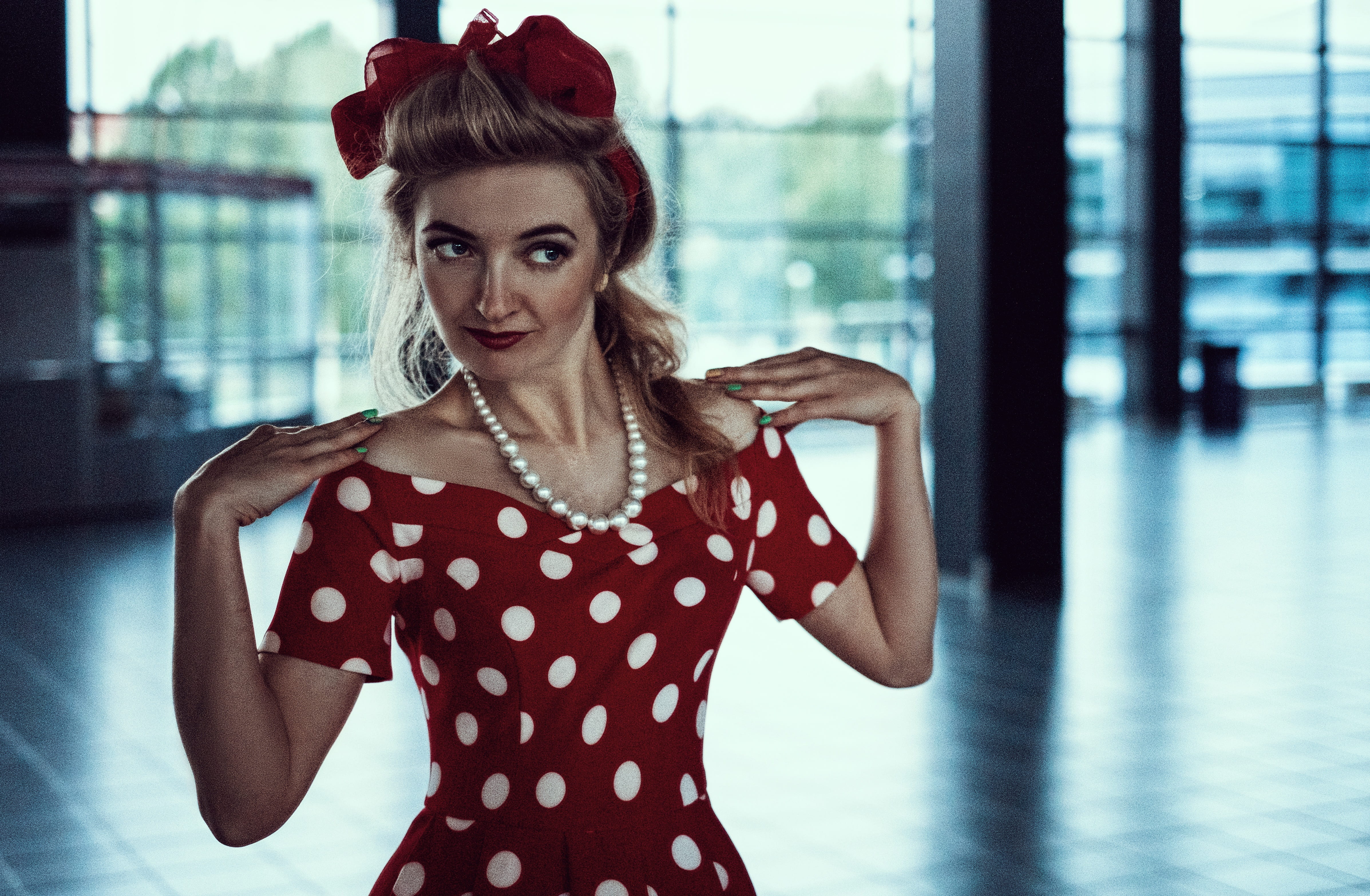 model, polka dot, lips, hairstyle, one person, standing, fashion-monger, portrait of a girl, waist up, red, woman, view, fashion, beauty, indoors, pin-up girl, HD Wallpaper