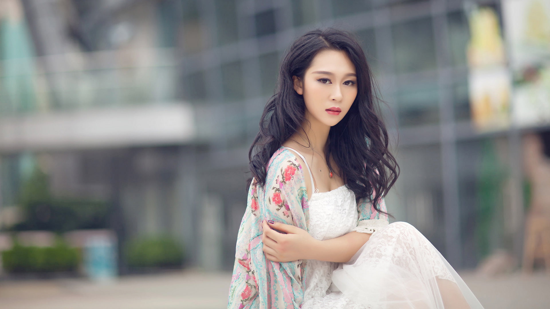 young adult, portrait, looking at viewer, 1080P, beauty, model, looking at camera, adult, brown hair, dress, focus on foreground, contemplation, beautiful woman, HD Wallpaper