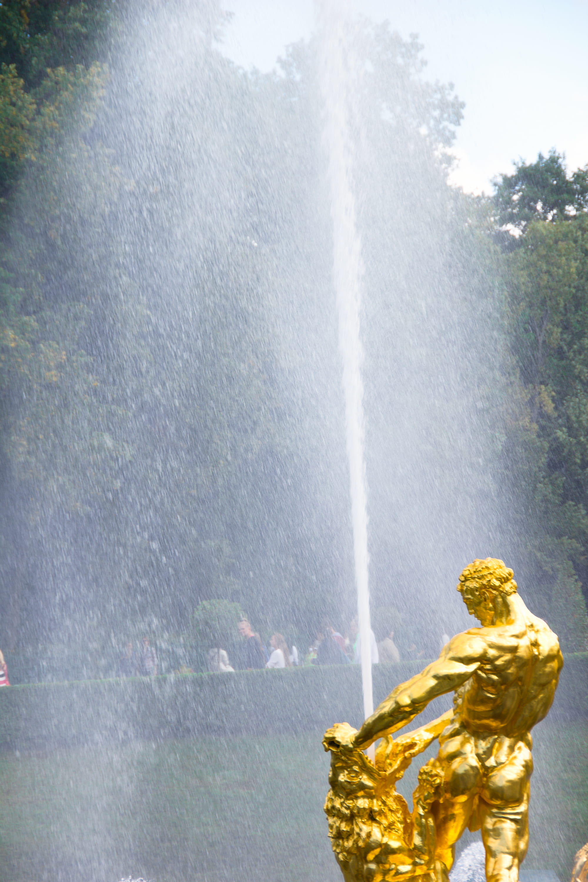 petersburg, monument, samson, day, drops, vapor trail, representation, smoke - physical structure, fountain, nature, spraying, landmark, culture, outdoors, Phone HD Wallpaper