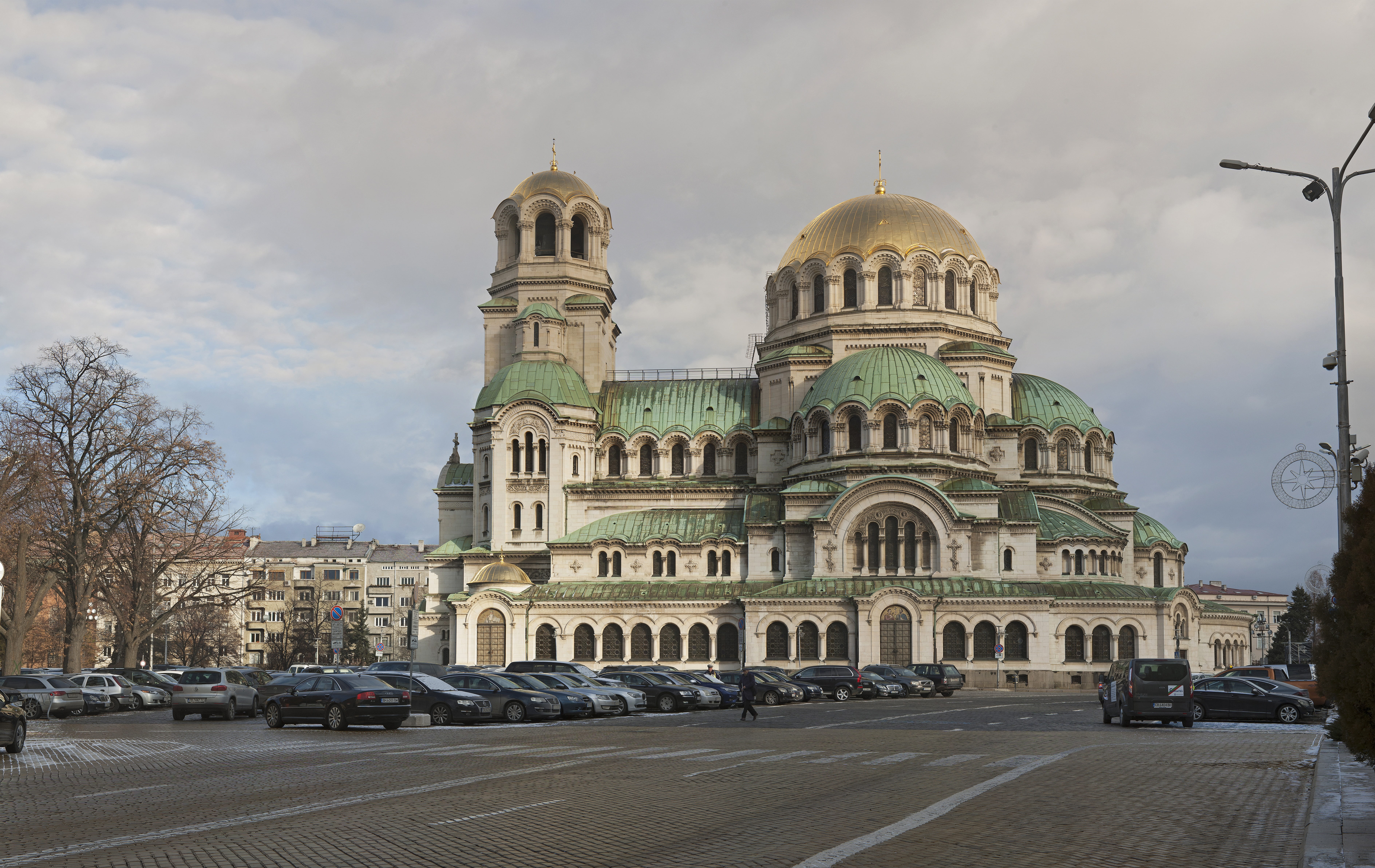 tourism, golden domes, belief, no people, built structure, winter, building, cold, sofia, sky, orthodox, bell tower, 5K, cloud - sky, travel, mode of transportation, HD Wallpaper