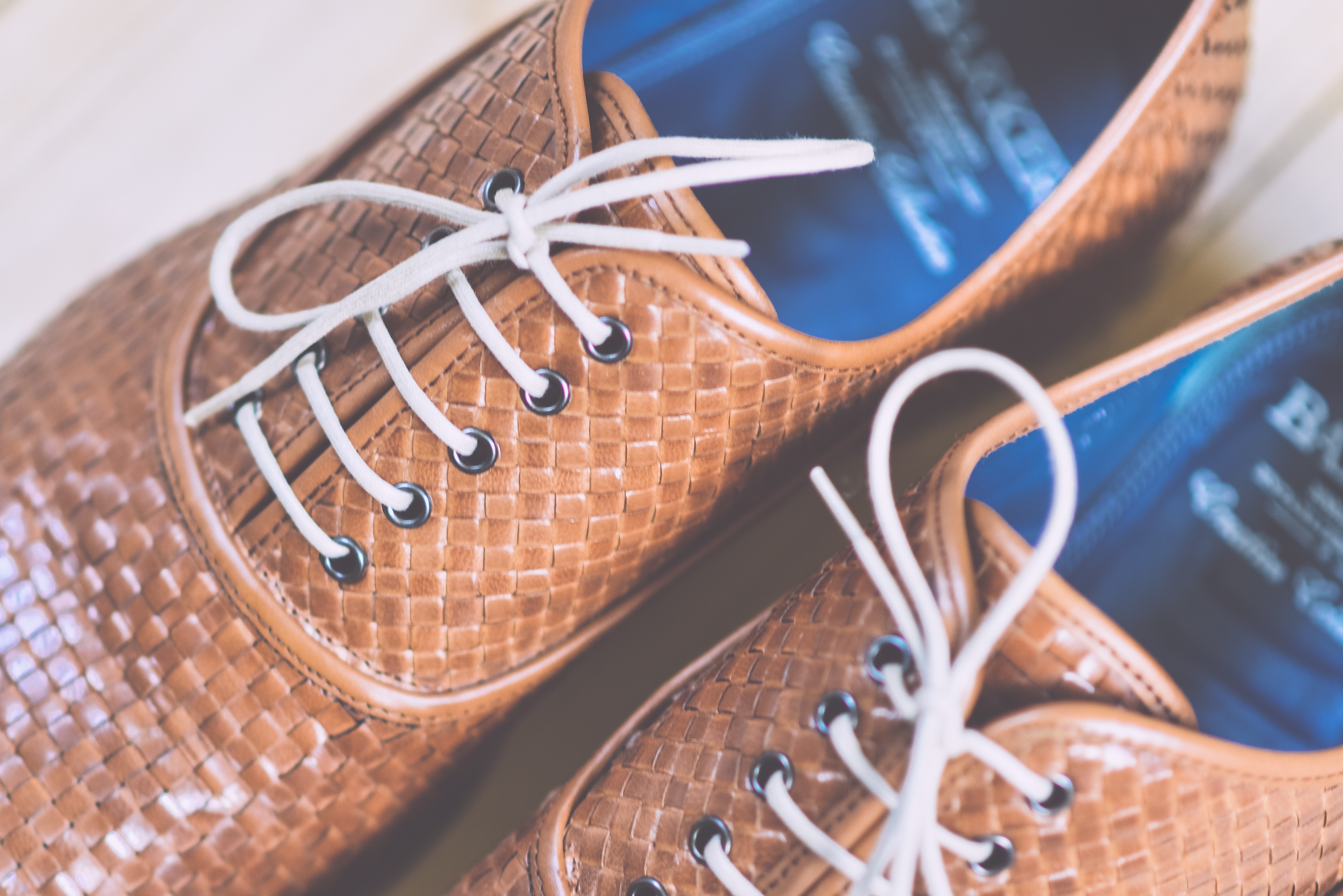 brown, plaited, indoors, connection, footwear, men, classic, variation, still life, shoe, photography, fashion, in a row, metal, personal accessory, dress, HD Wallpaper