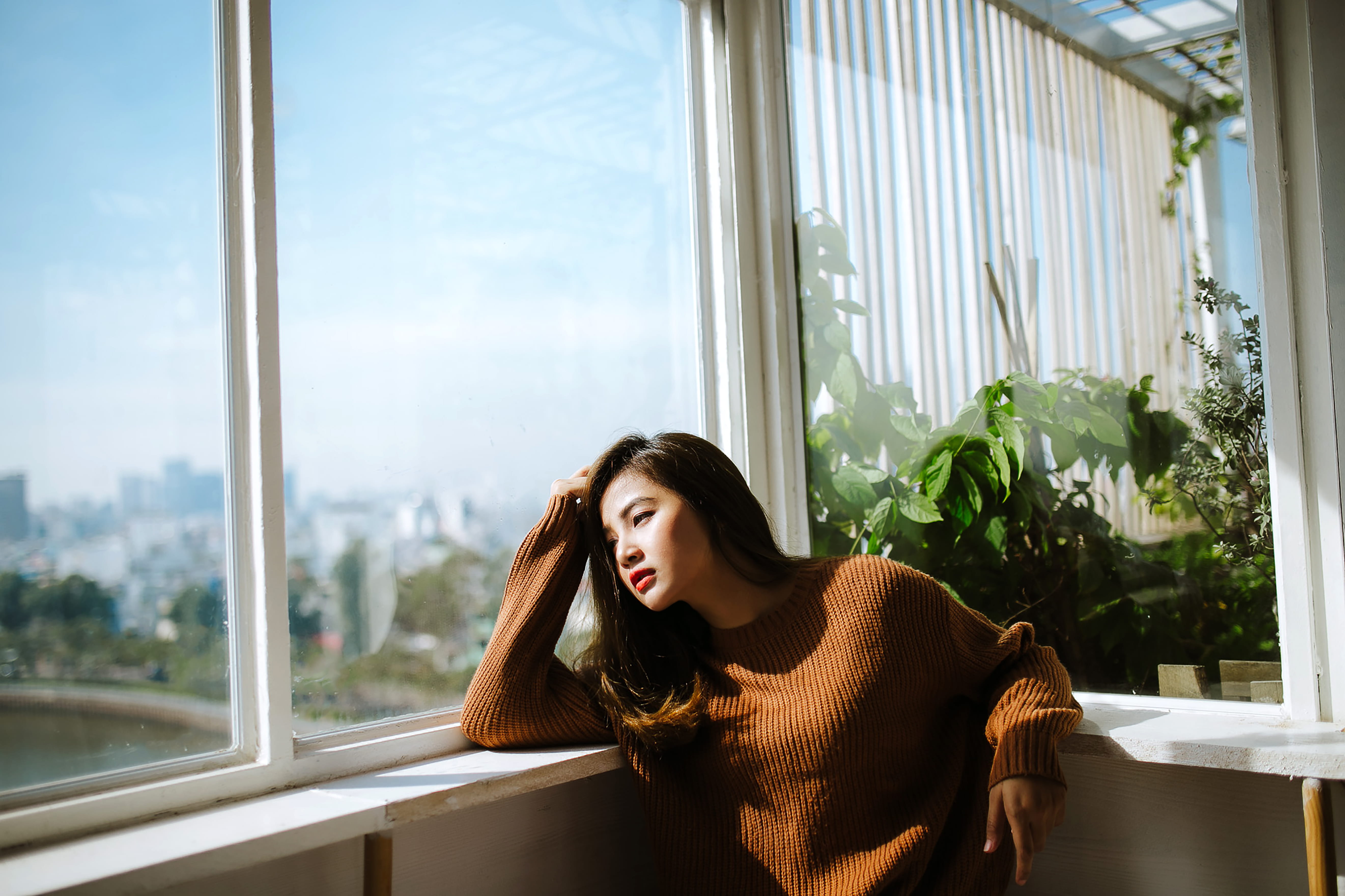 brunette, hair, wall, white, adult, portrait, window, posing, long hair, headshot, winter, 5K, hairstyle, contemplative, luxury, looking, beautiful woman, HD Wallpaper