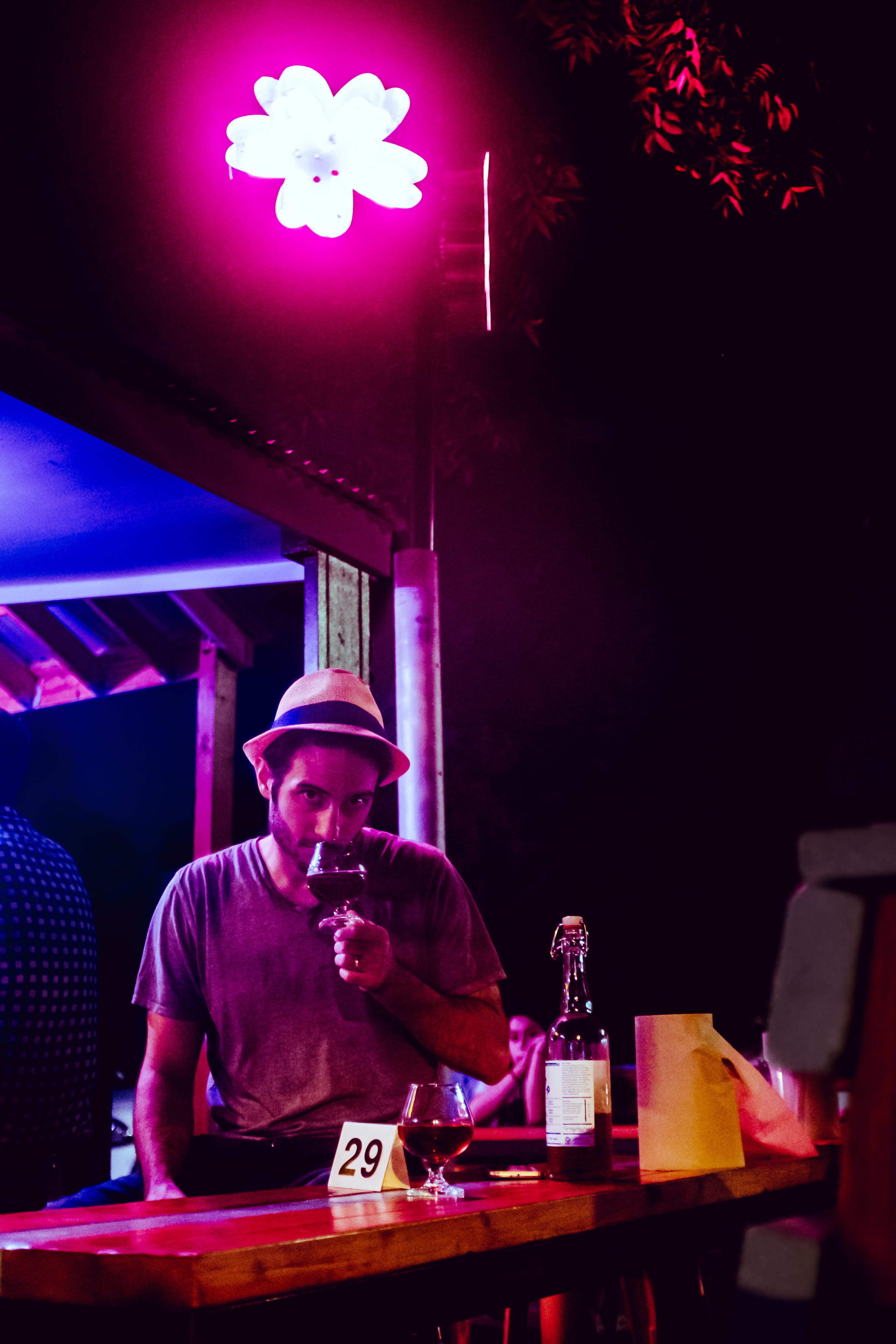 waist up, adult, dining out, mature adult, lifestyles, males, table, neon, san antonio, dinner, wine, refreshment, vino, 4K, drink, indoors, lighting equipment, Phone HD Wallpaper