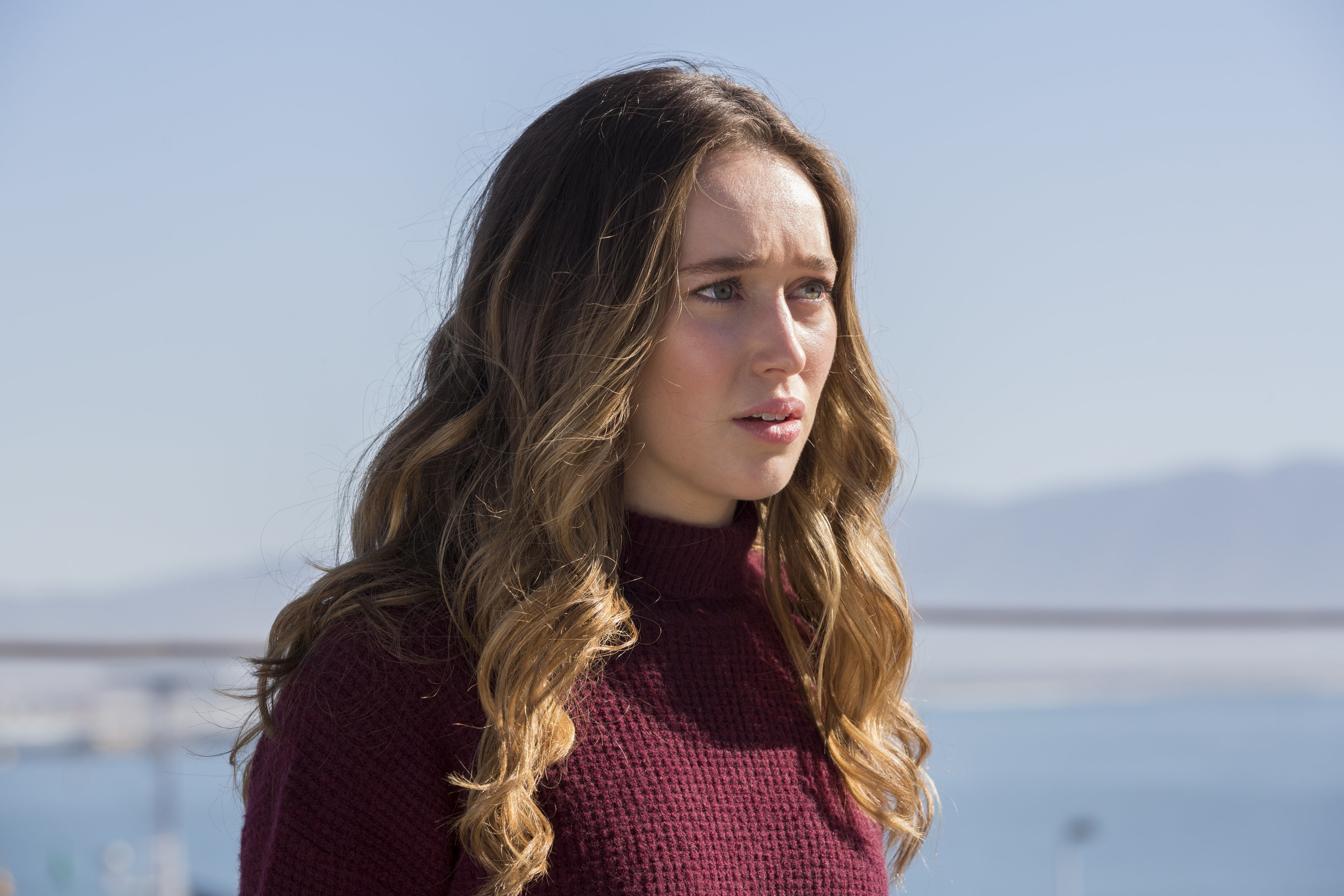Fear the Walking Dead, 4K, sea, Alicia Clark, 4K, wearing, turtle, neck, Alycia Debnam-Carey, red, near, woman, HD Wallpaper