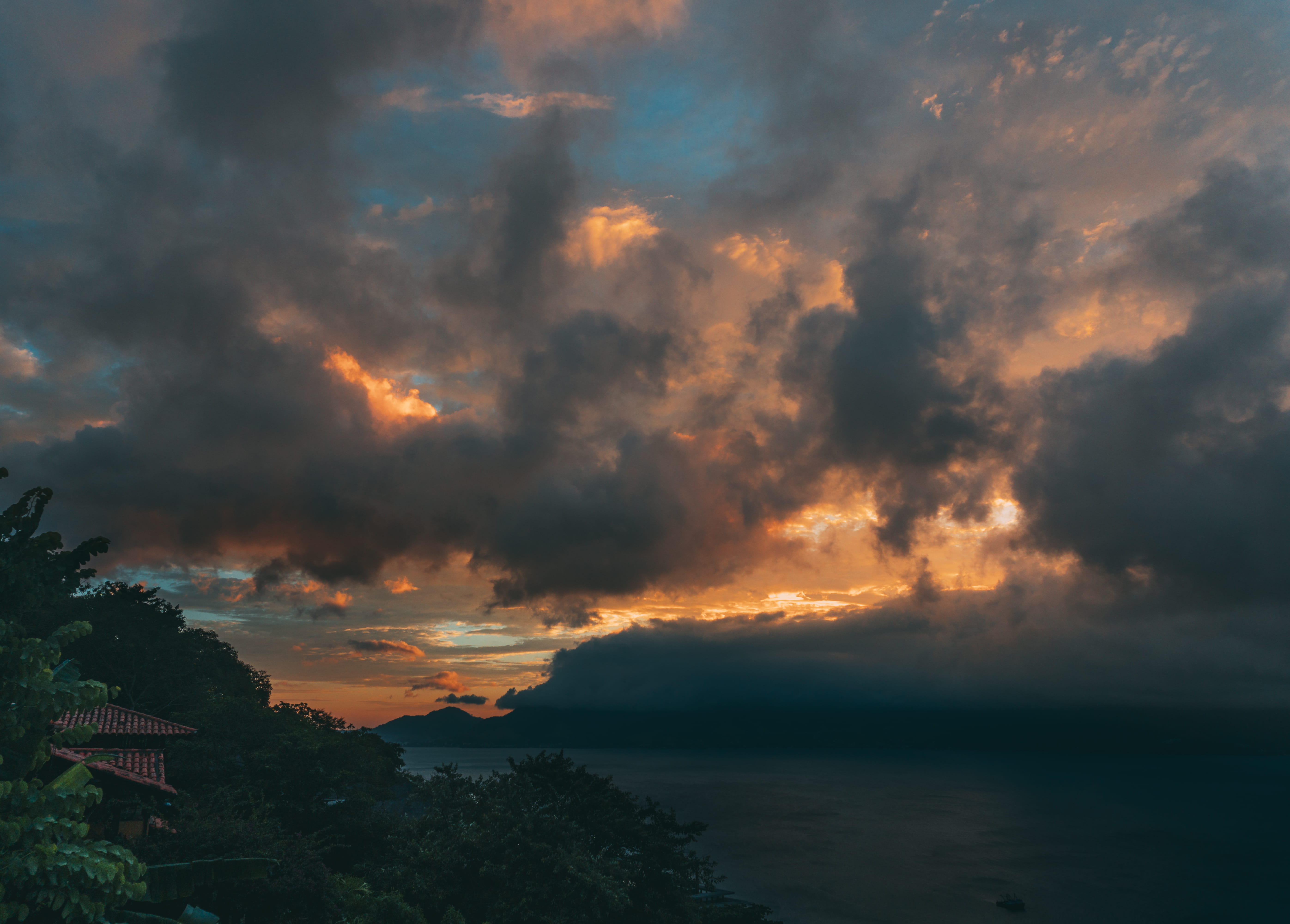 5K, idyllic, dramatic sky, ocean, tranquility, blue, sky, landscape, natural, colour, clouds, summer, tree, water, ilhabela, tranquil scene, shadow, orange color, HD Wallpaper