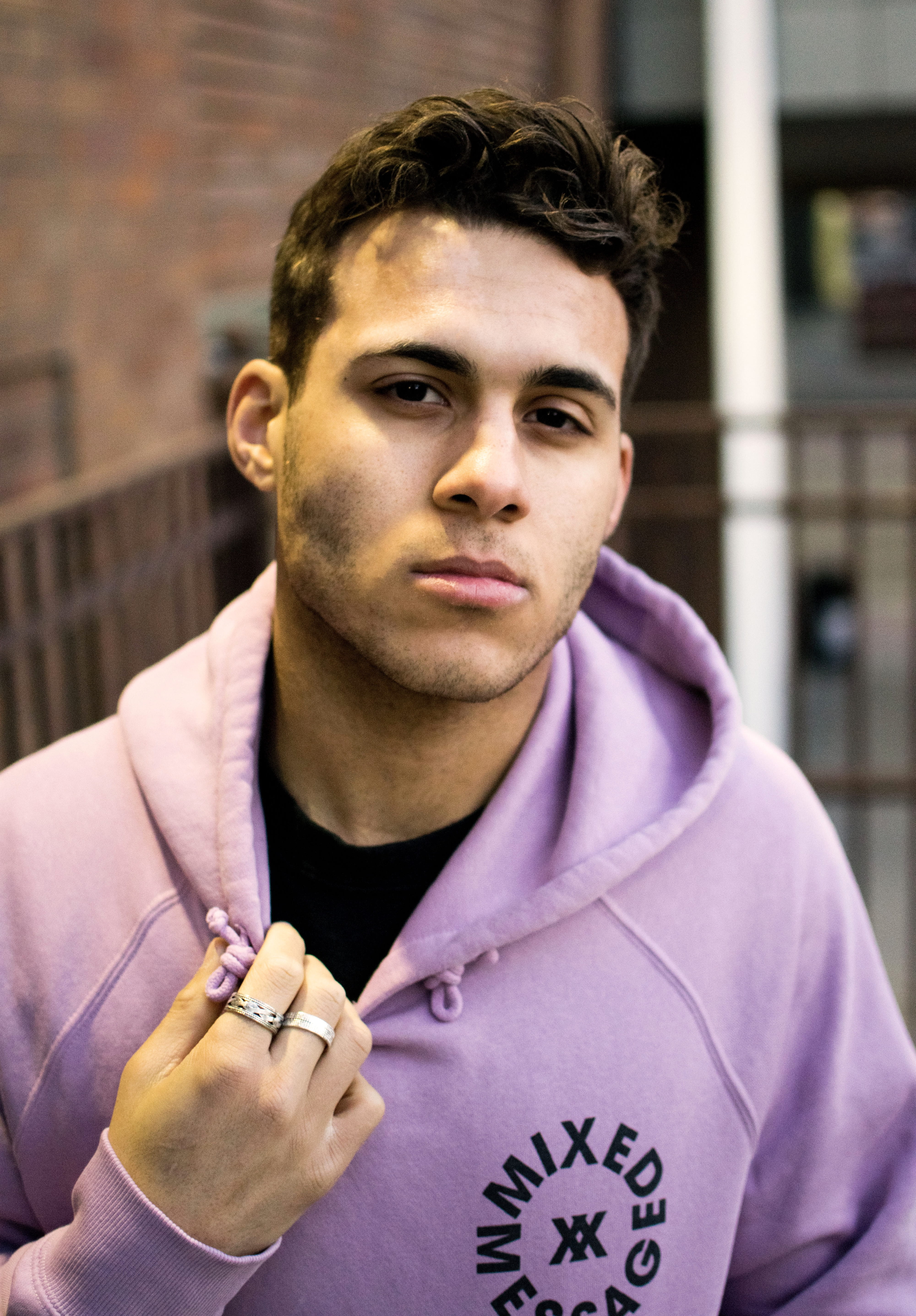 pink, casual clothing, shirt, boy, attitude, model, des moines, united states, city, lifestyles, handsome, beautiful people, looking at camera, eyes, real people, Phone HD Wallpaper