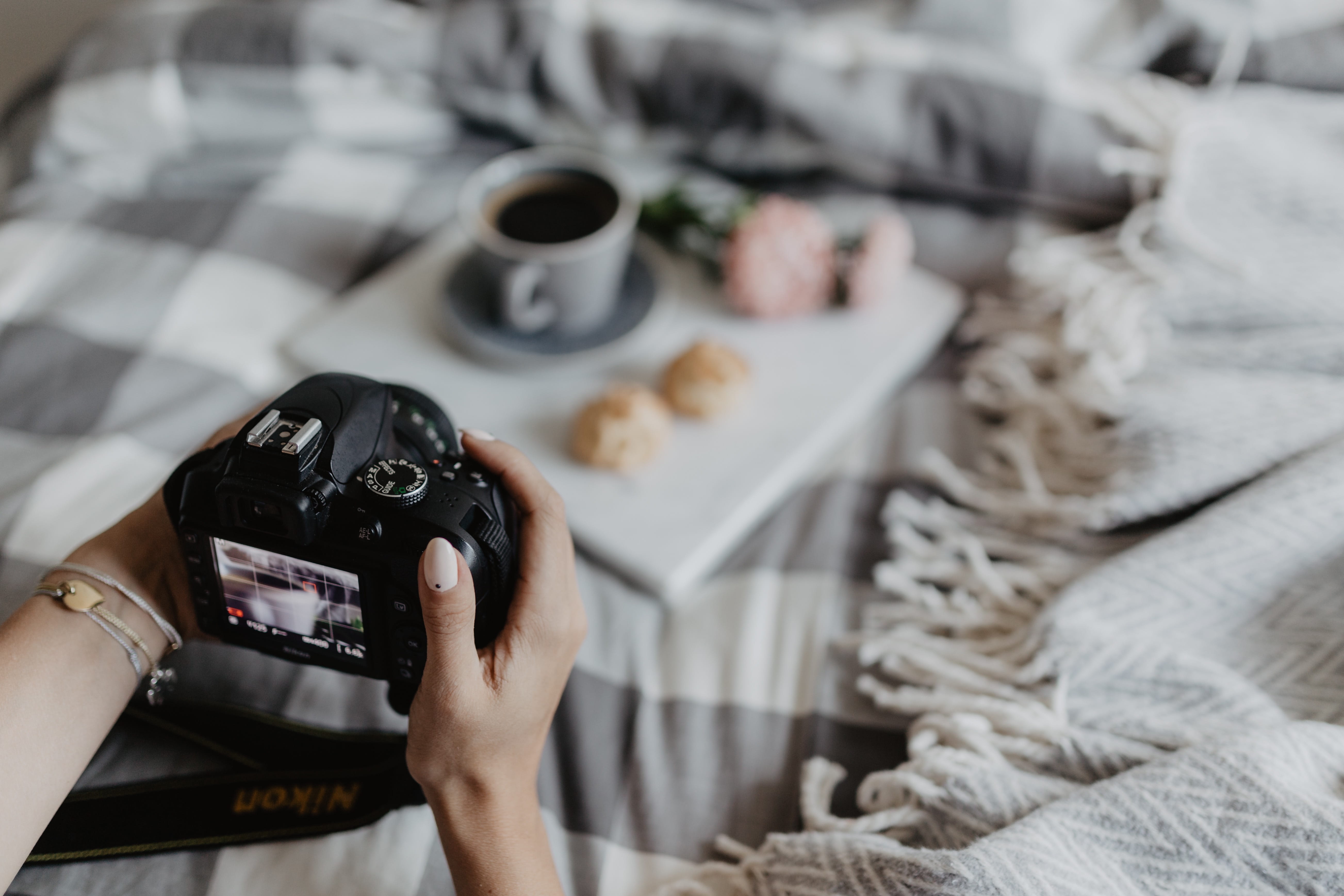 woman, cup, morning, indoors, communication, photo, human limb, directly above, domestic room, dslr, holding, technology, girl, human body part, one person, HD Wallpaper
