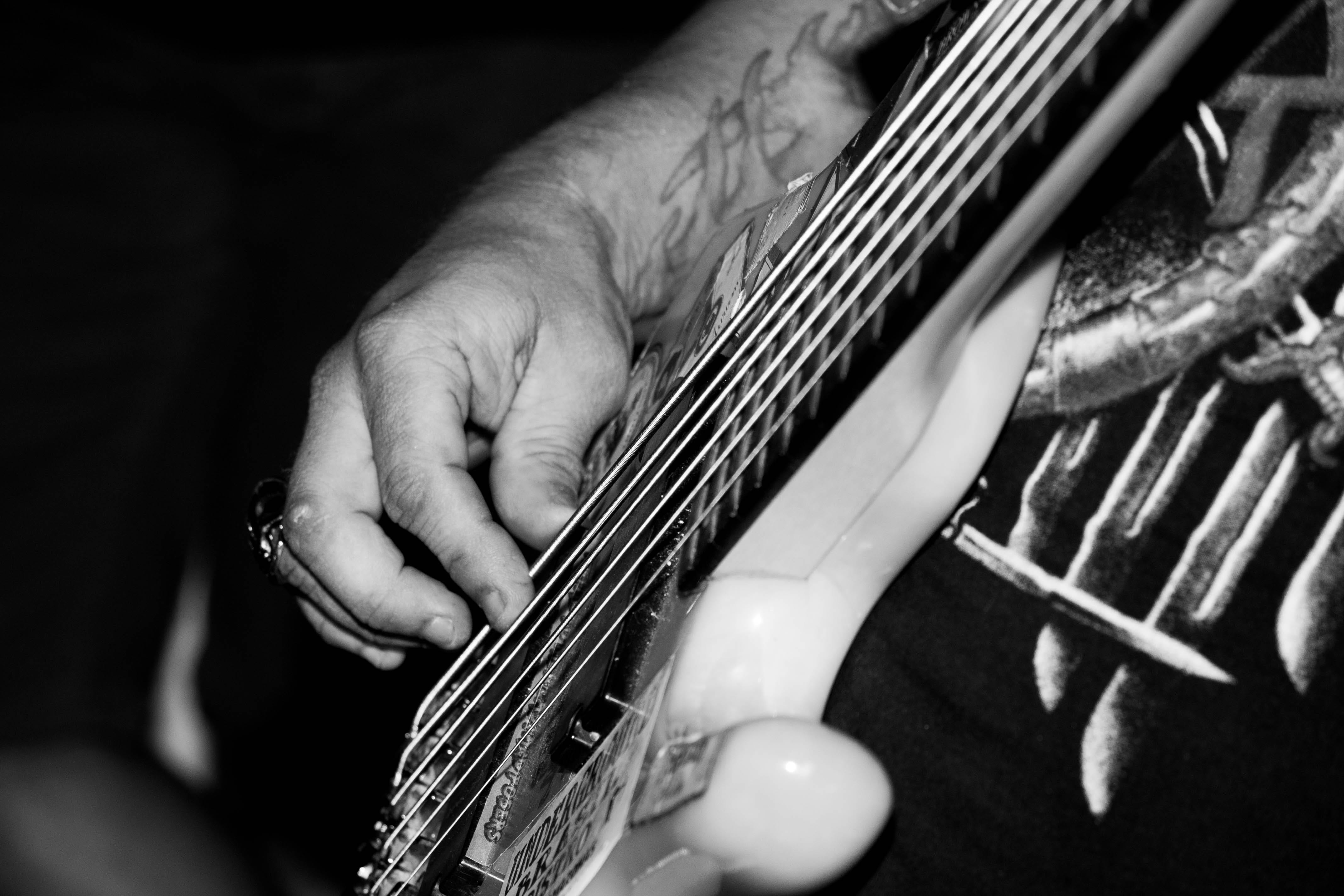 string instrument, one man only, essay, playing, acoustic, guitarist, performance, string, one person, human body part, Instrument, hand, show, 4K, musical instrument, HD Wallpaper