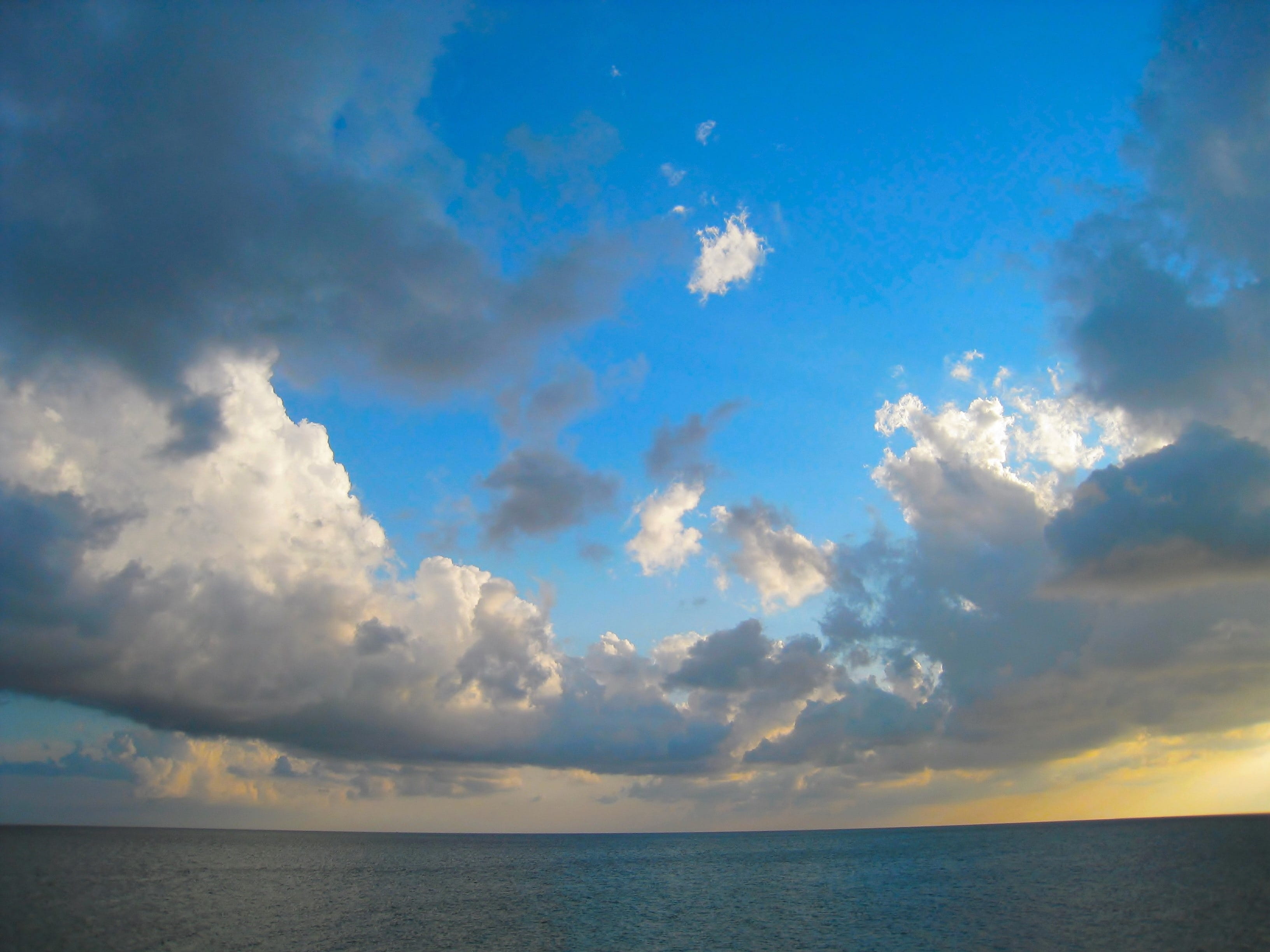 tranquil scene, outdoors, sunlight, Dynamic, wind, scenics - nature, Horizon, idyllic, Sky, urban skyline, seascape, 2K, no people, ishigaki island, blue, HD Wallpaper