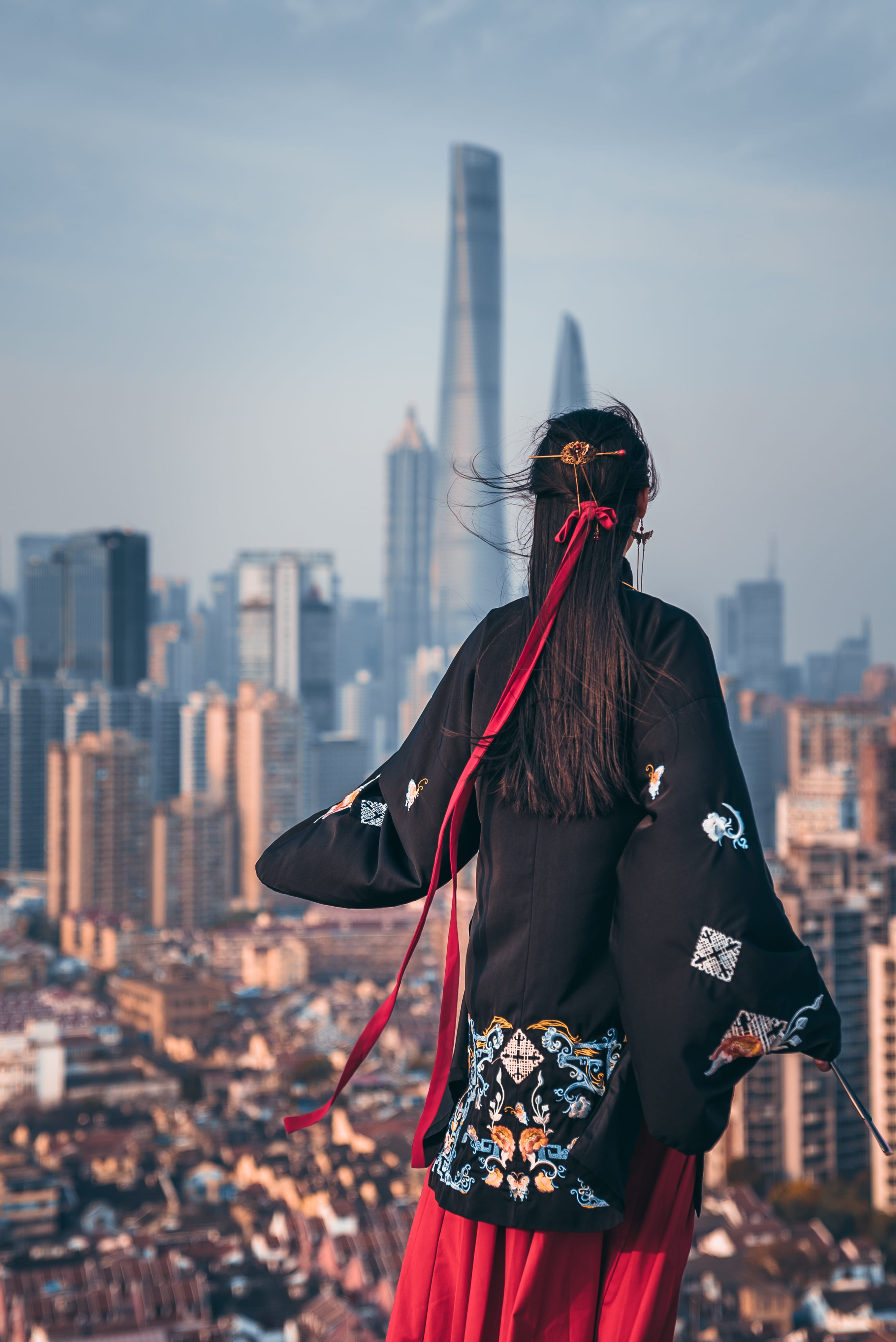 anonymous, high, looking away, shanghai, leisure activity, lifestyles, windswept, from behind, sky, built structure, chinese, city, style, lady, china, Phone HD Wallpaper