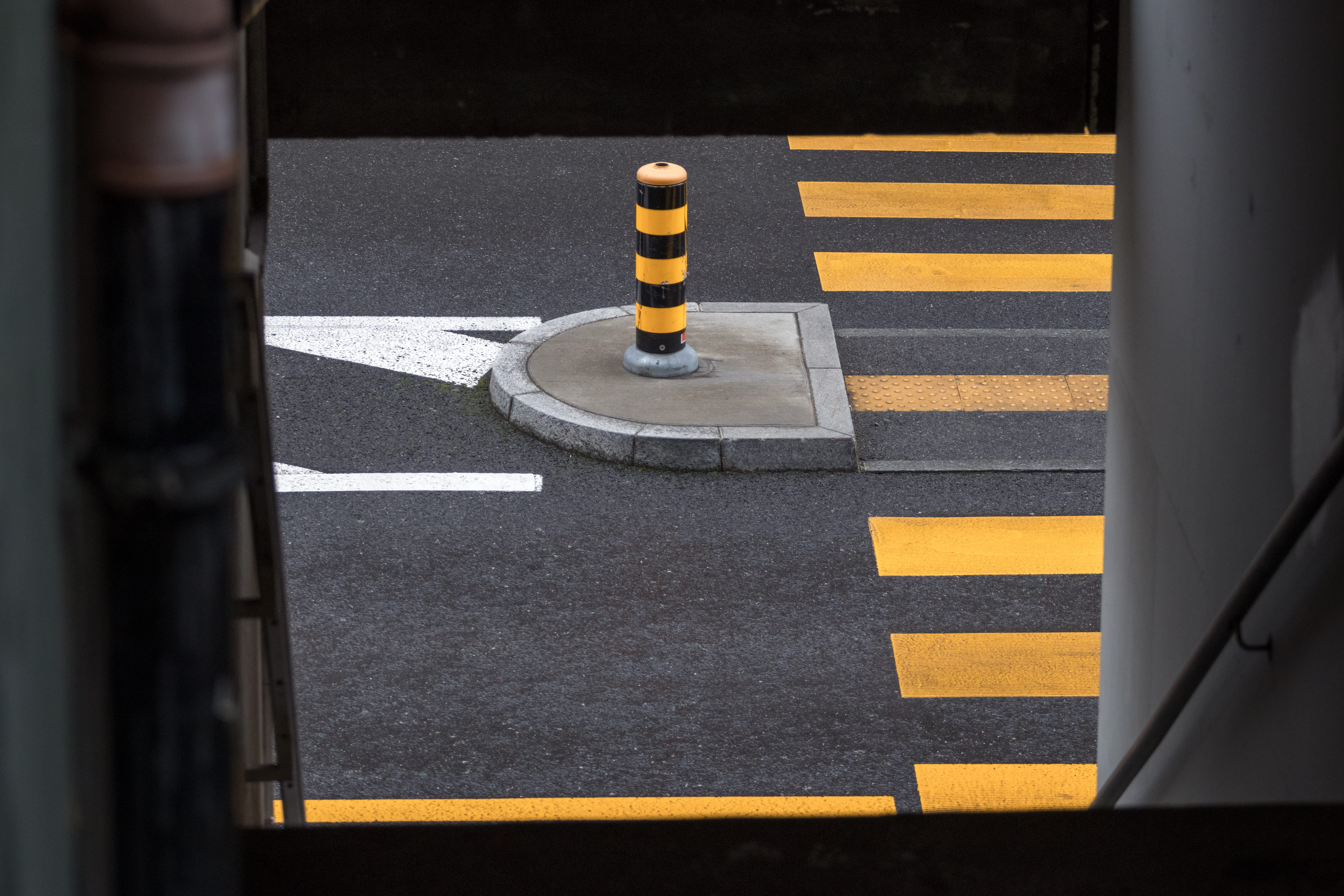 road crossing, hidden, minimal, guidance, sign, geneva, asphalt, marking, symbol, zebra crossing, mode of transportation, safety, street, road marking, HD Wallpaper