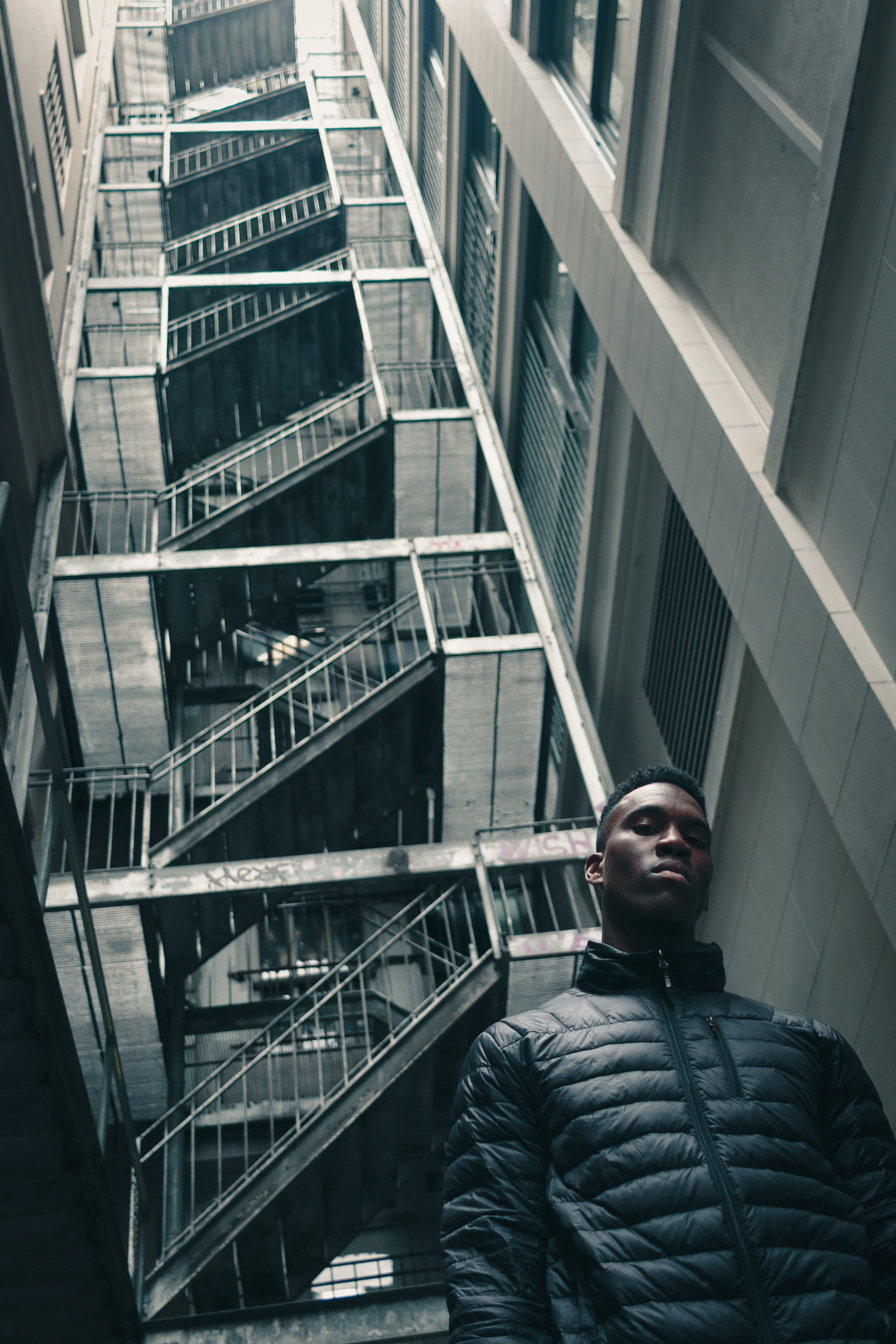 front, urban, warm clothing, building, black, perspective, white, leisure activity, one person, bubble, wearing, building exterior, architecture, built structure, Phone HD Wallpaper