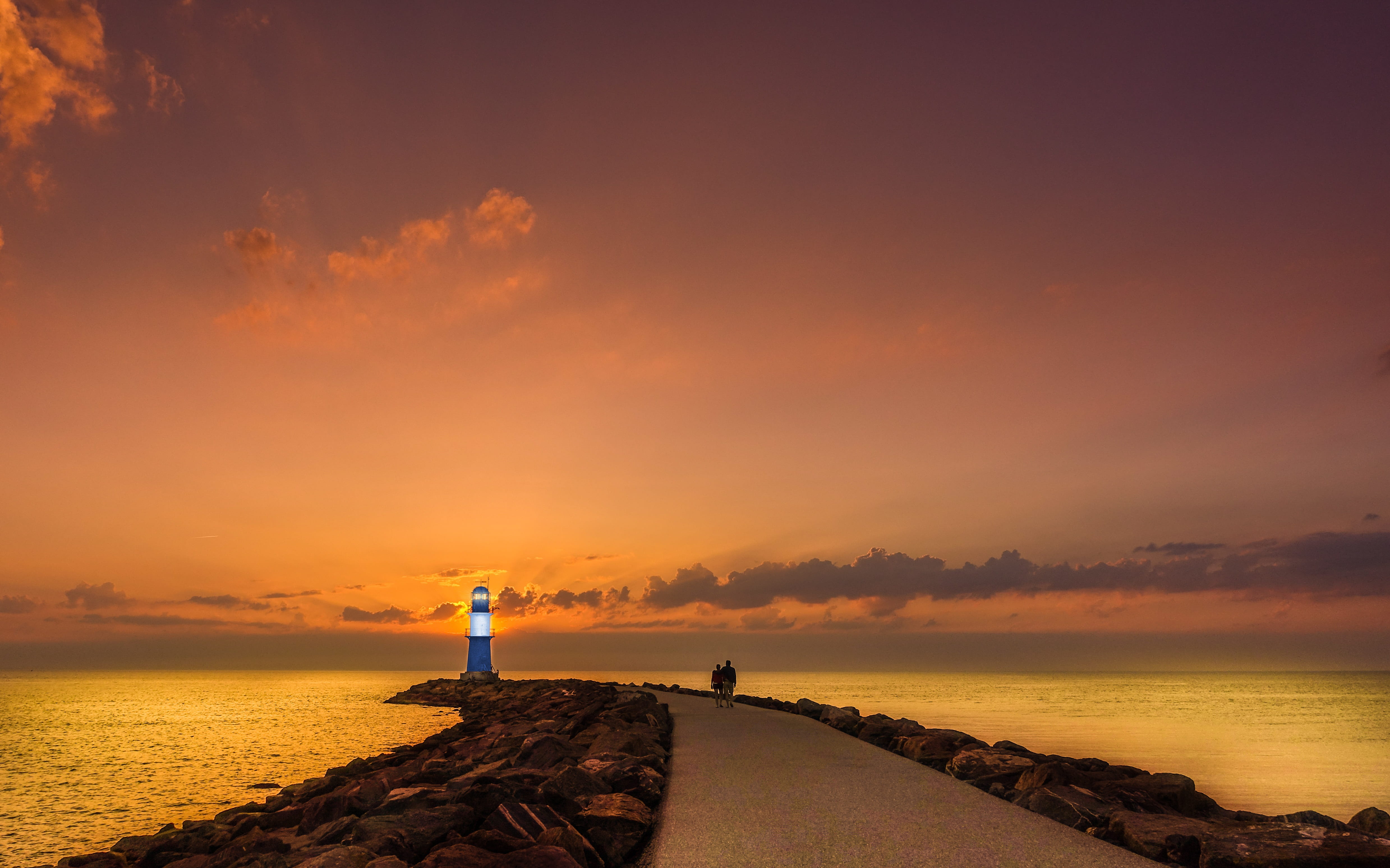 human, lifestyles, pair, sea, orange color, clouds, leisure activity, romance, lake, away, mole, walk, 4K, lighthouse, night, nature, beach, water, men, HD Wallpaper