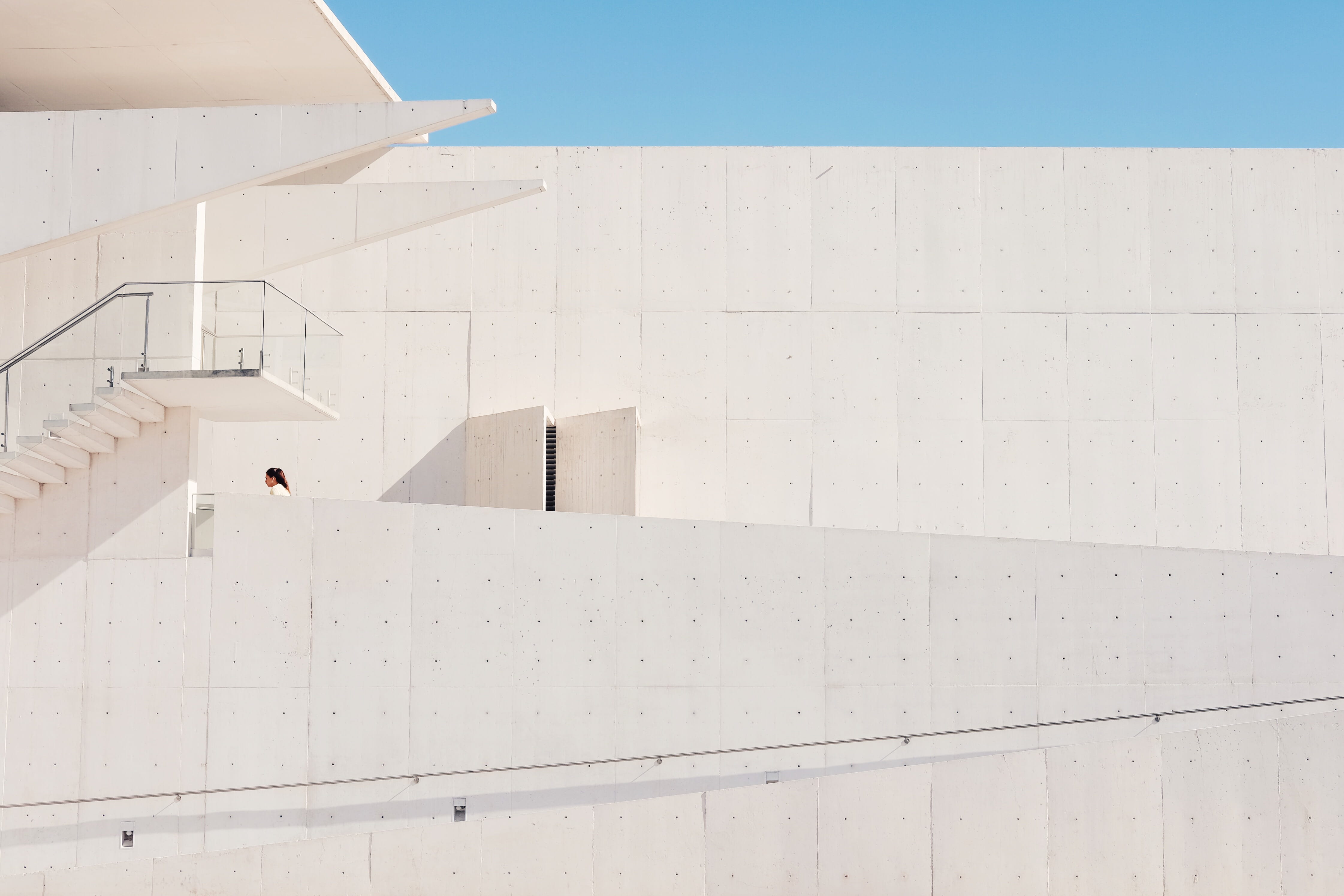 built Structure, person, white, wall, sky, stair, nature, wall - building feature, concrete, men, woman, standing, clear sky, inside, modern, copy space, HD Wallpaper