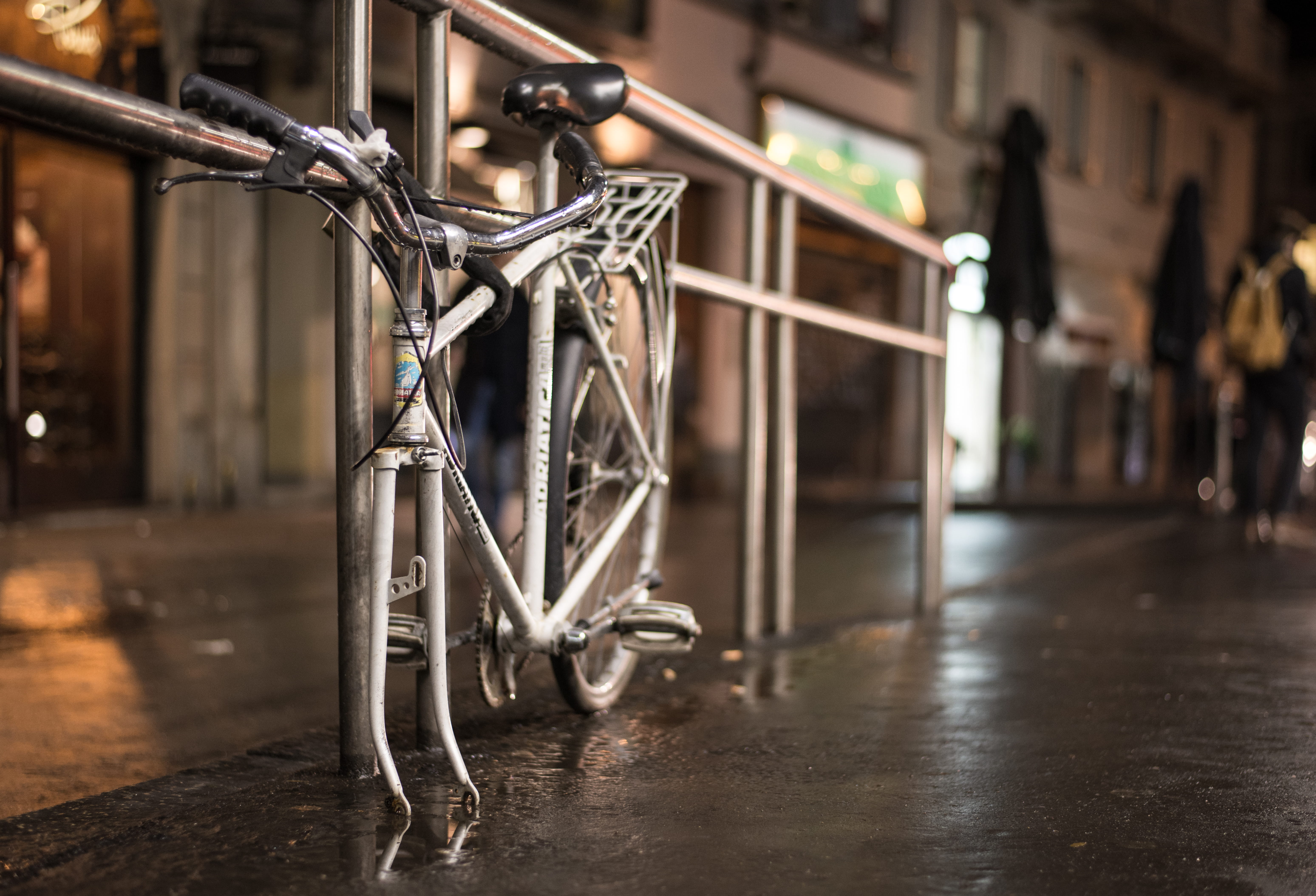 metropolitan city of milan, indoors, building, metal, hanging, day, no people, absence, wet, built structure, bike, architecture, italy, city, focus on foreground, HD Wallpaper