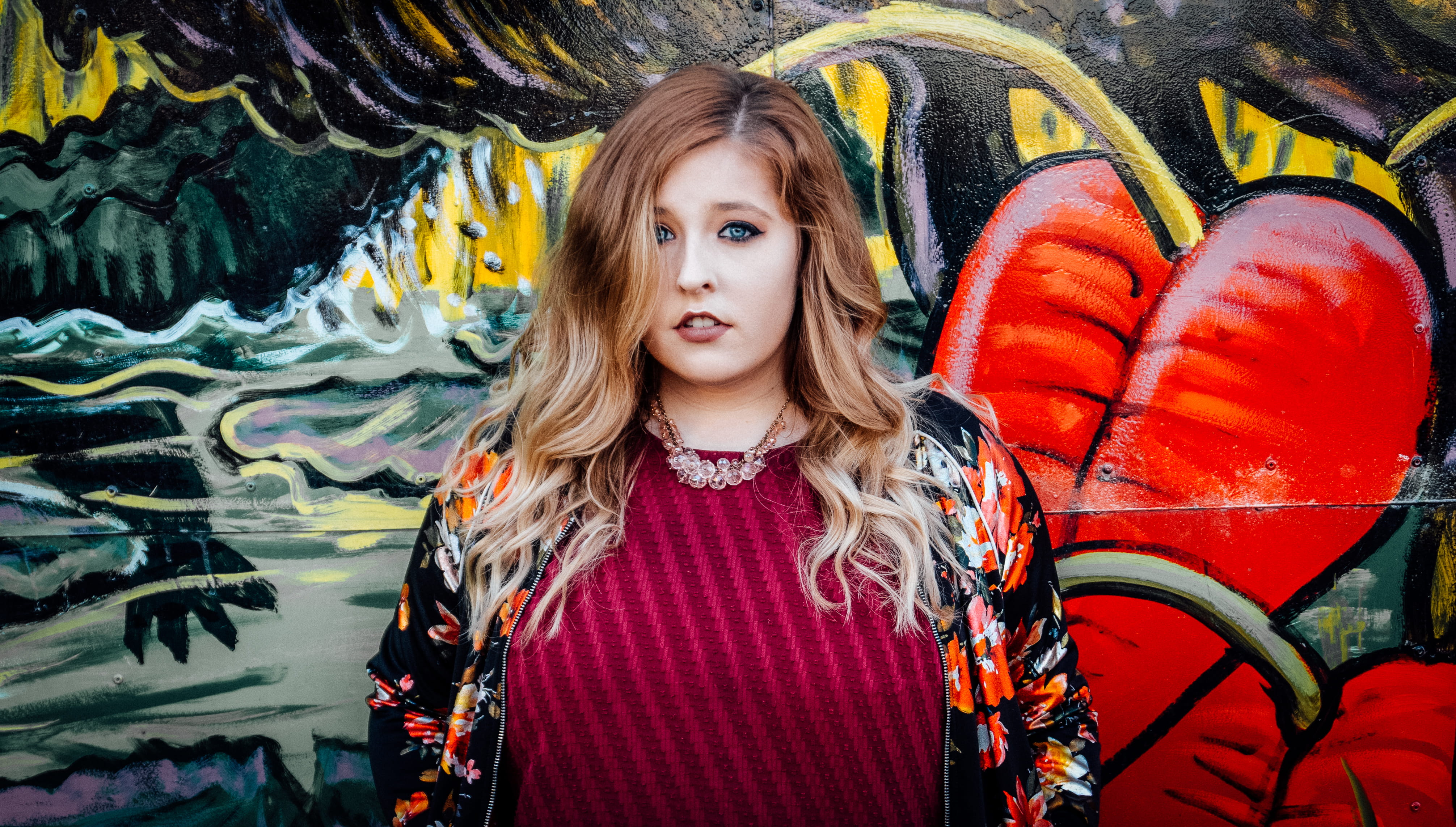front view, beautiful woman, hippie, face, wall art, teenager, real people, painting, women, graffiti, hairstyle, 4K, clothing, front, child, girls, mural, HD Wallpaper