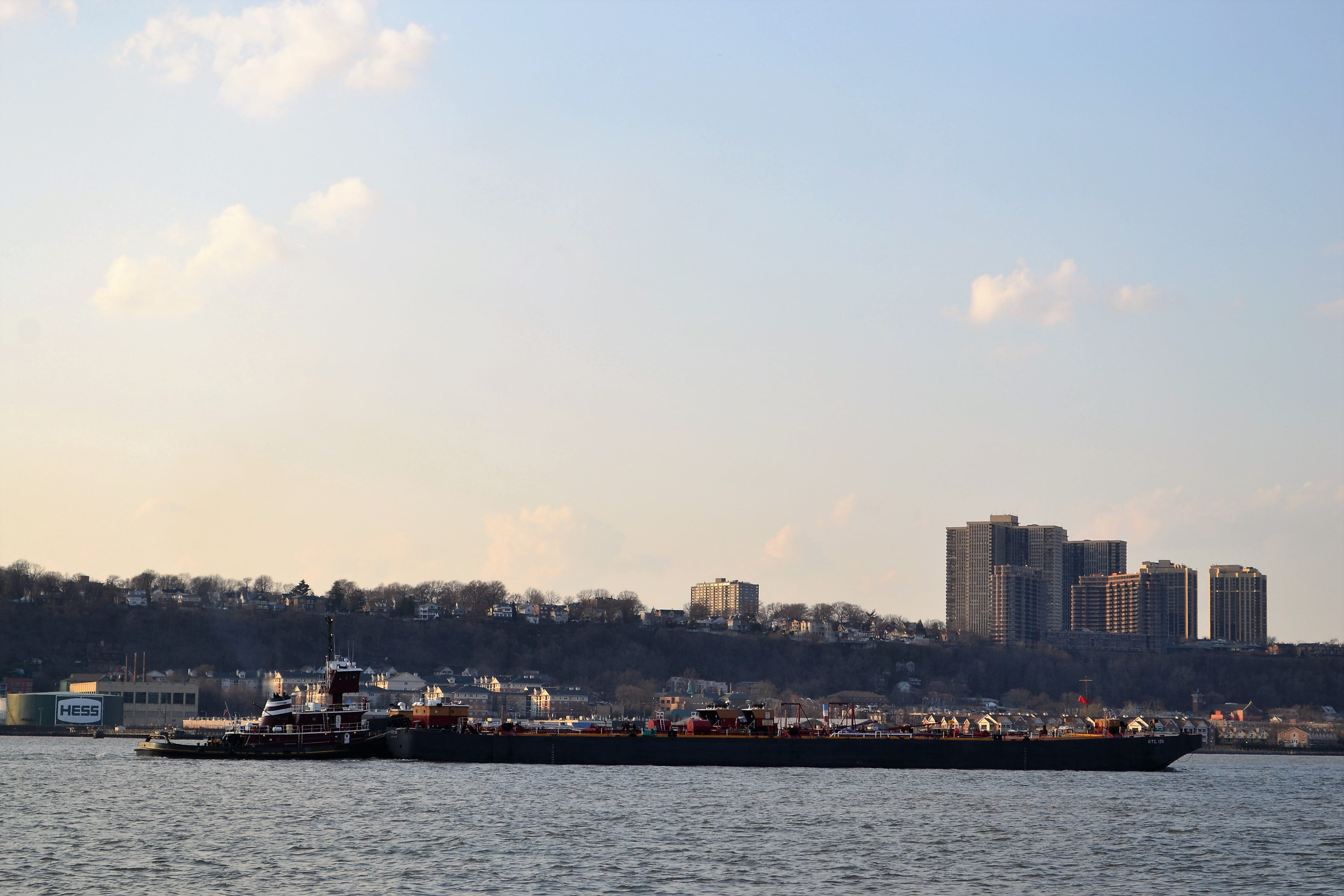 huge, nature, business, no people, transportation, oil company, new york harbor, freight, tow boat, logistics, skyscraper, river, cloud - sky, transport, HD Wallpaper