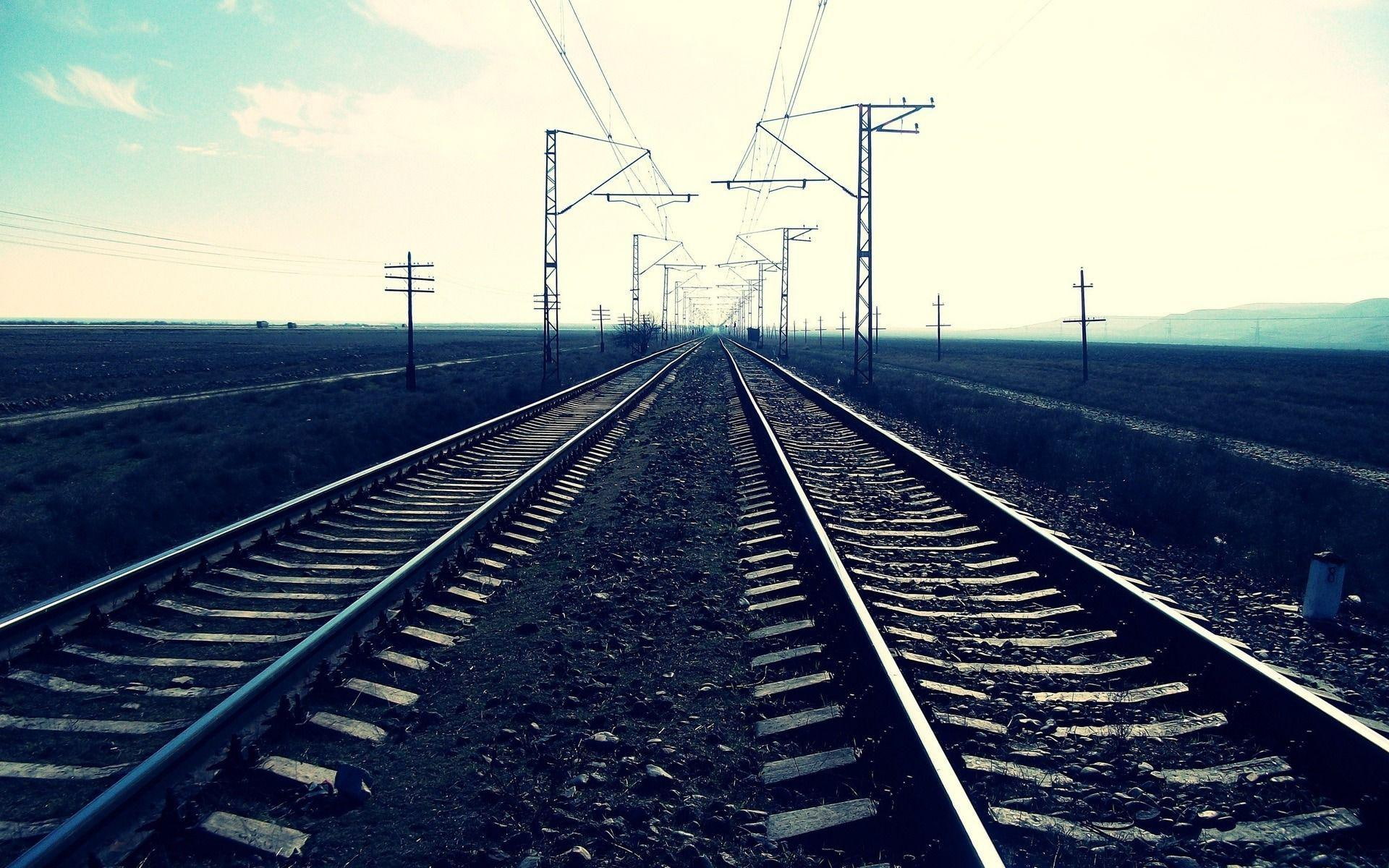 close, 1080P, train, photography, 1920x1200, railroad, horizon, line, rail, road, HD Wallpaper