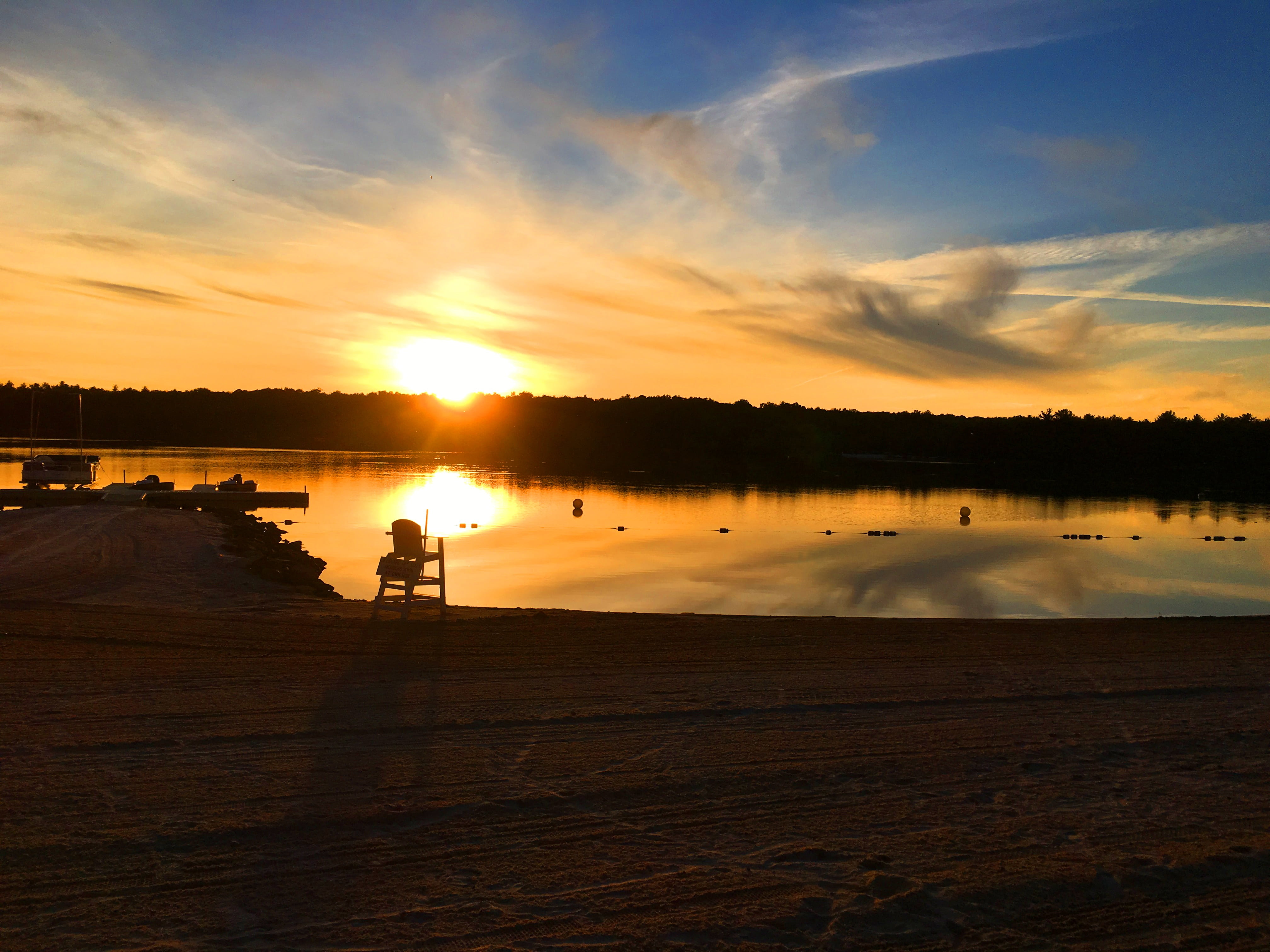 evening, tranquil scene, 4K, poconos, non-urban scene, silhouette, orange color, outdoors, tranquility, beach, nature, pocono pines, no people, idyllic, HD Wallpaper