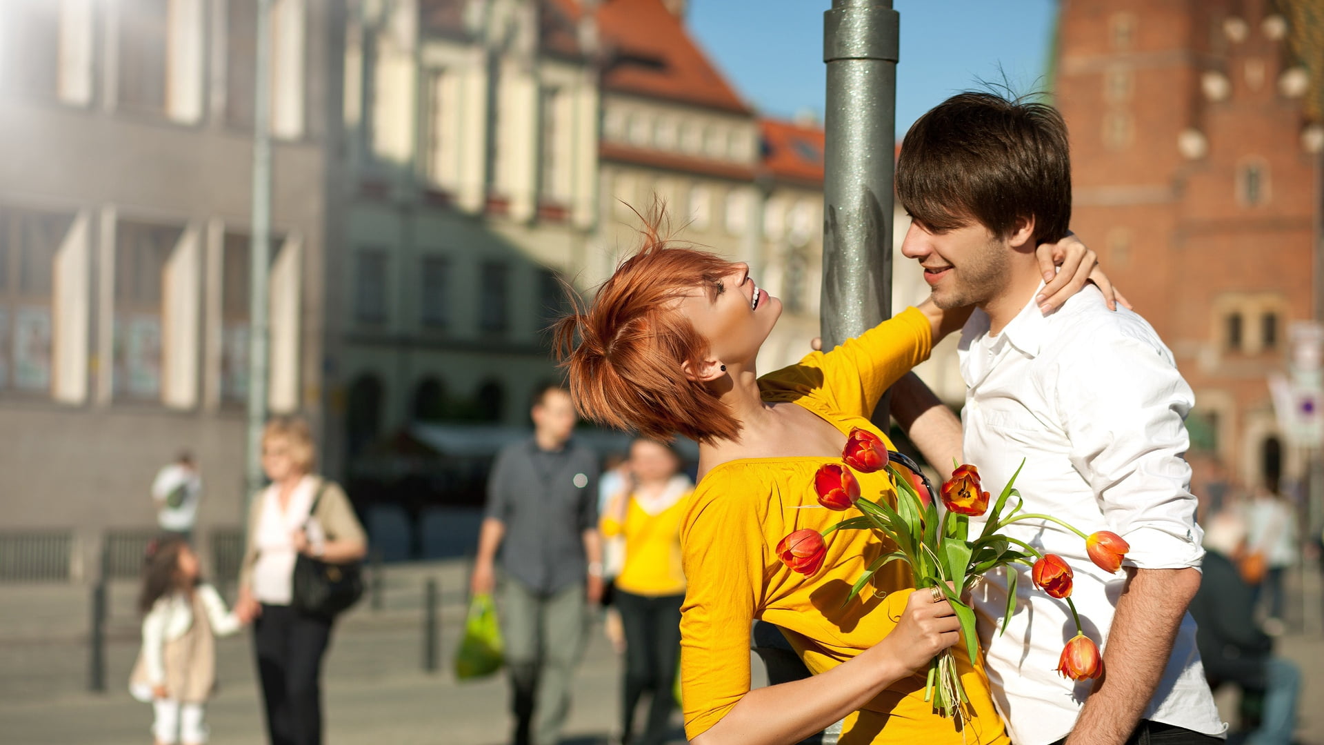 white, day, nature, tourist, love, group of people, boys, flower arrangement, heterosexual couple, two People, caucasian Ethnicity, togetherness, architecture, HD Wallpaper
