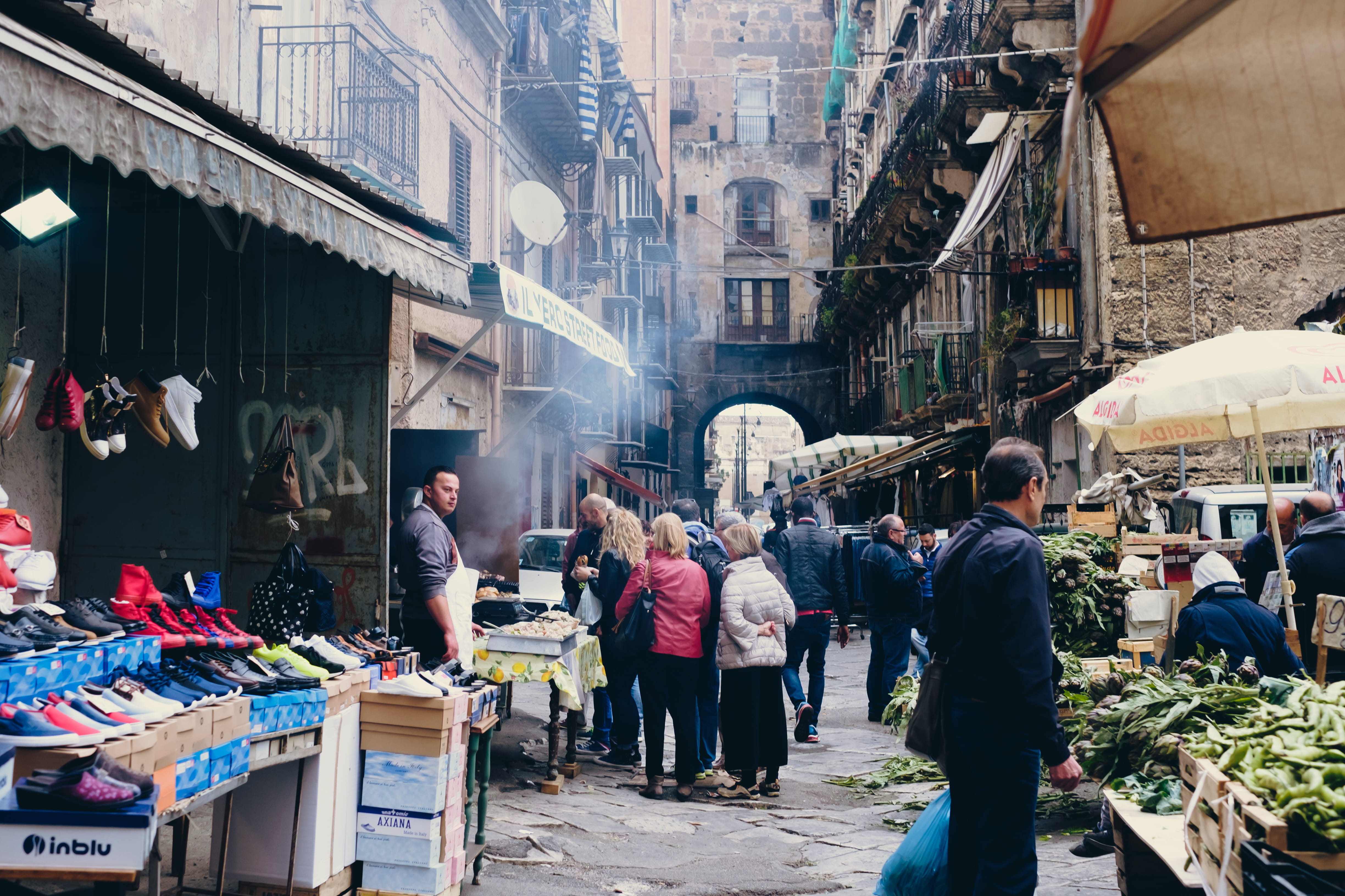 shopping, city, italy, building exterior, architecture, food, street, ballarò street market, for sale, men, lifestyles, street photography, street market, HD Wallpaper