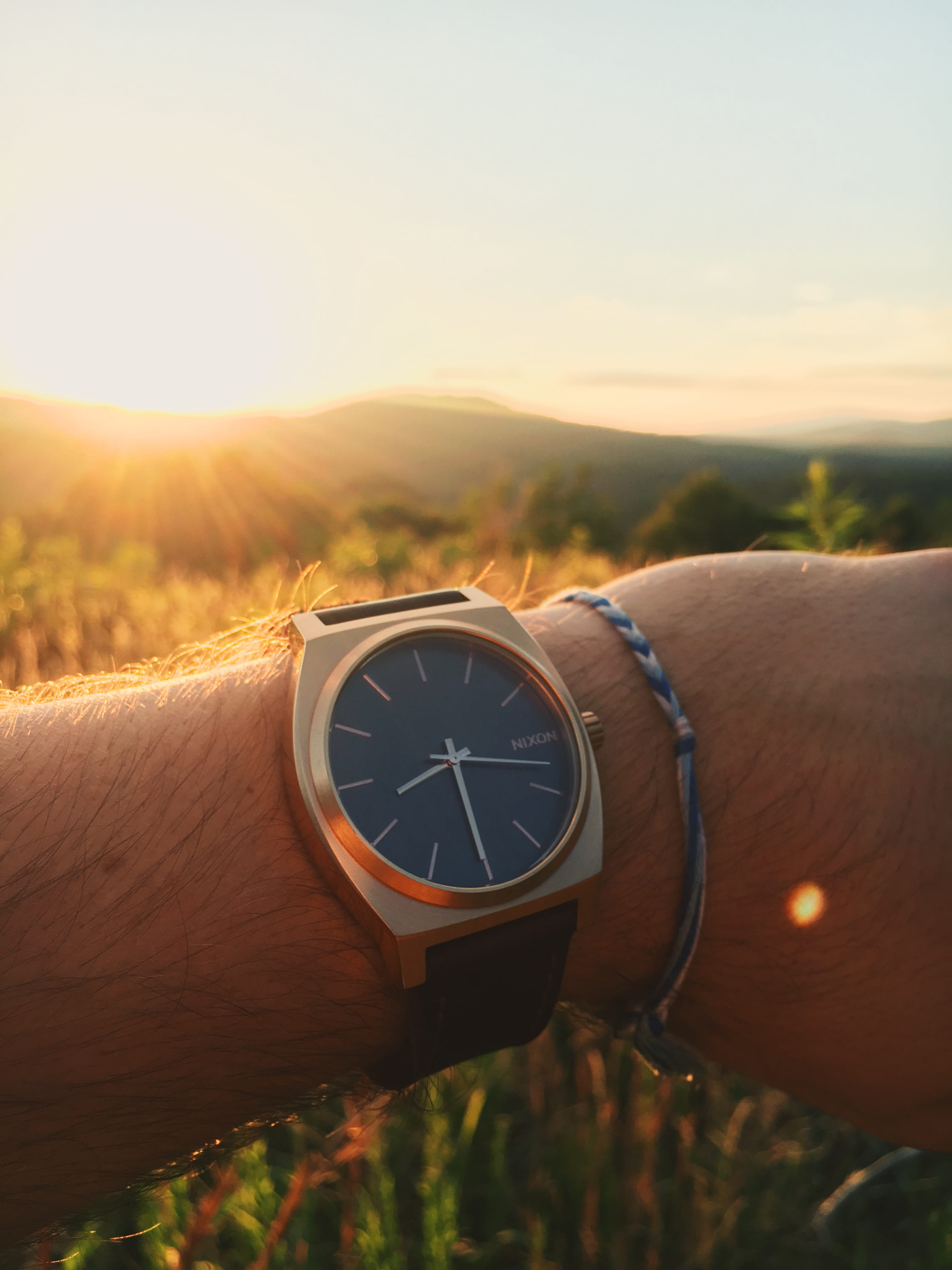 real people, land, personal accessory, finger, men, time teller, mountains, boyd gap, united states, sunlight, sunset, outdoors, ad, golden hours, human limb, Phone HD Wallpaper