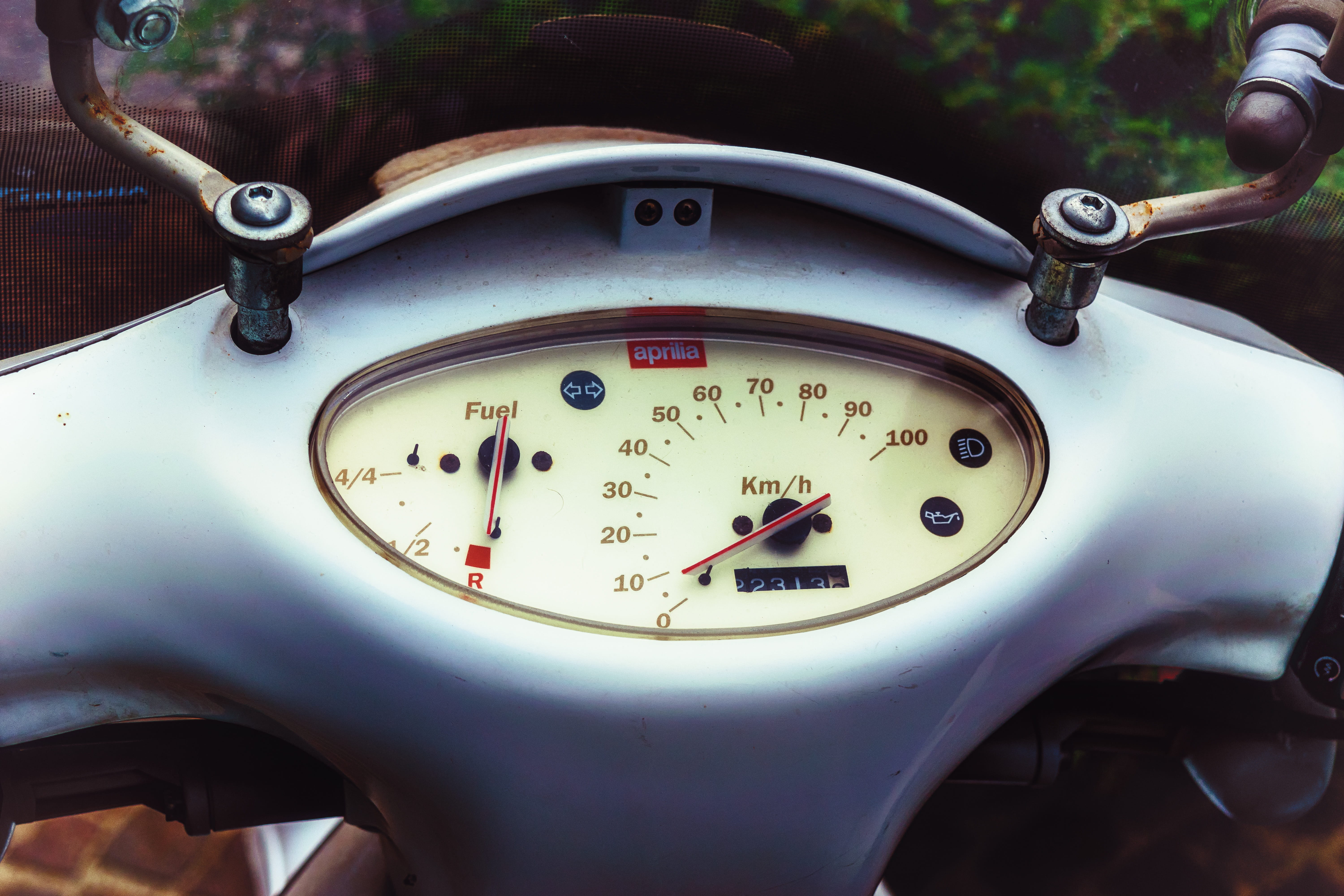 Aprilia, day, nostalgia, steering wheel, human body part, classic, transportation, fun, full, gauge, Italy, speedometer, human hand, fittings, hand, joy, HD Wallpaper